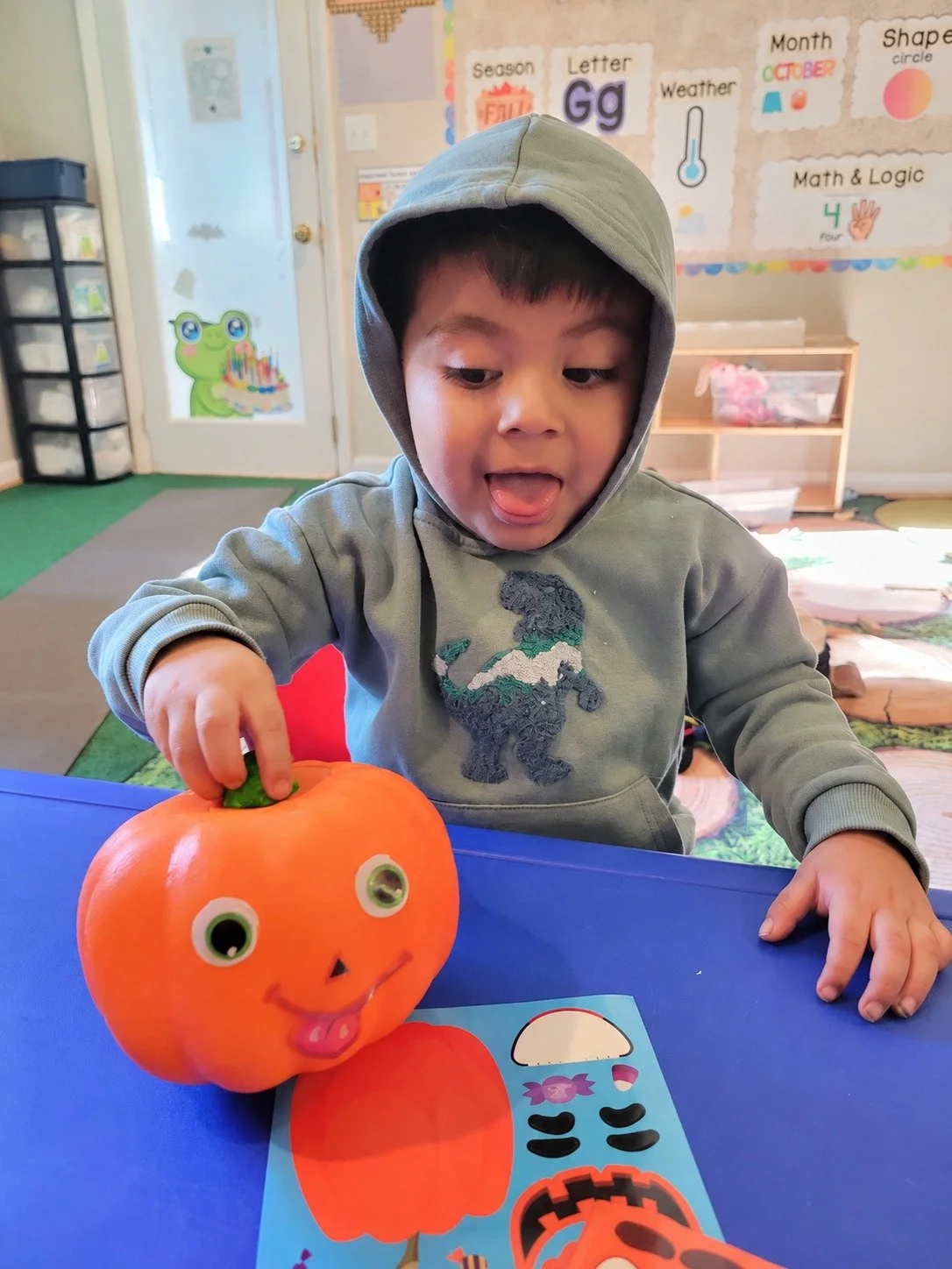 These pumpkins needed a little personality. We knew just who to ask! 🎃