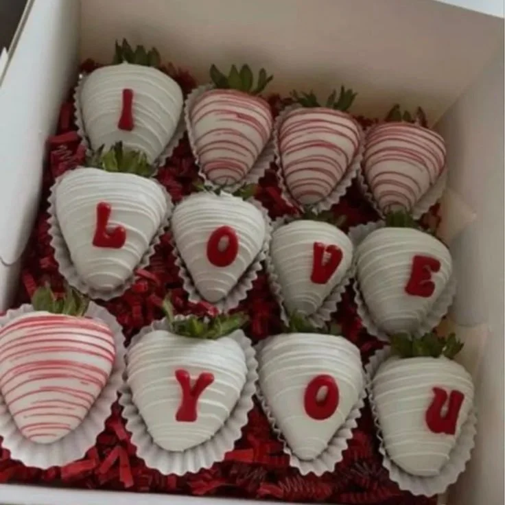 VDAY Chocolate Covered Strawberries