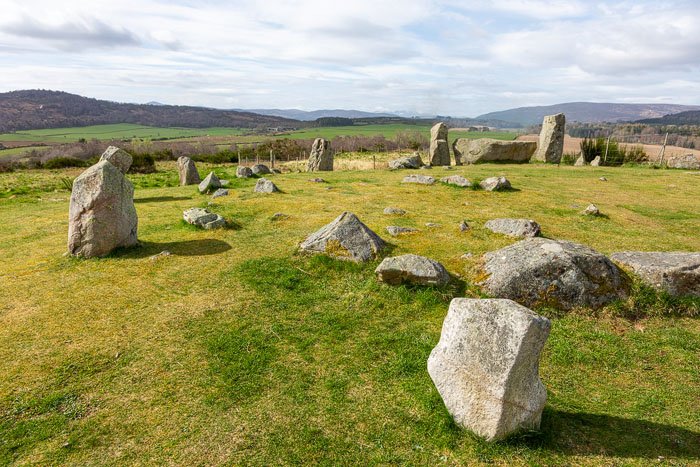 tomnaverie-stone-circle.jpg
