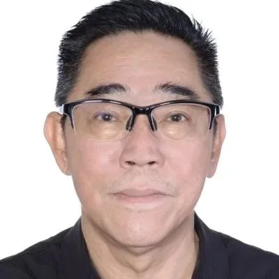 Charlie aphoto.jpg