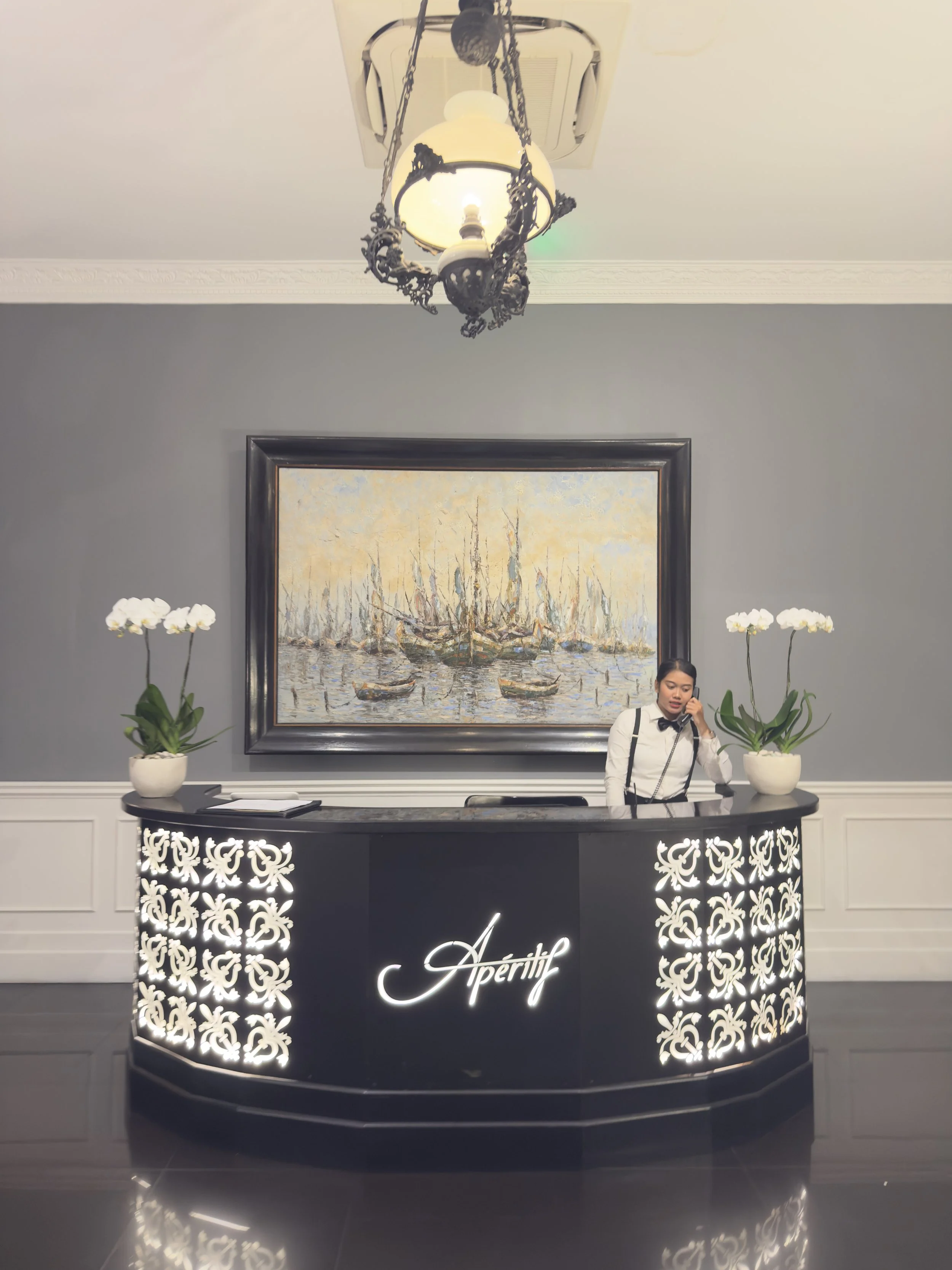 Guided by the Moon: An Evening at Aperitif Bali