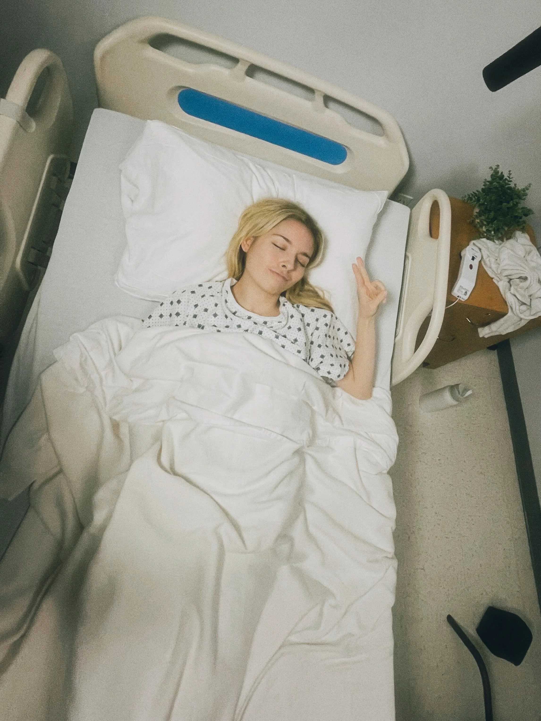 If I had a nickel for every time I was stuck in a hospital bed for a production, I&rsquo;d have two nickels! Which isn&rsquo;t a lot, but it&rsquo;s weird that it happened twice, right?! 

Missing my #ThreeMonthsToBreakYourHeart fam ❤️&zwj;🩹 sending