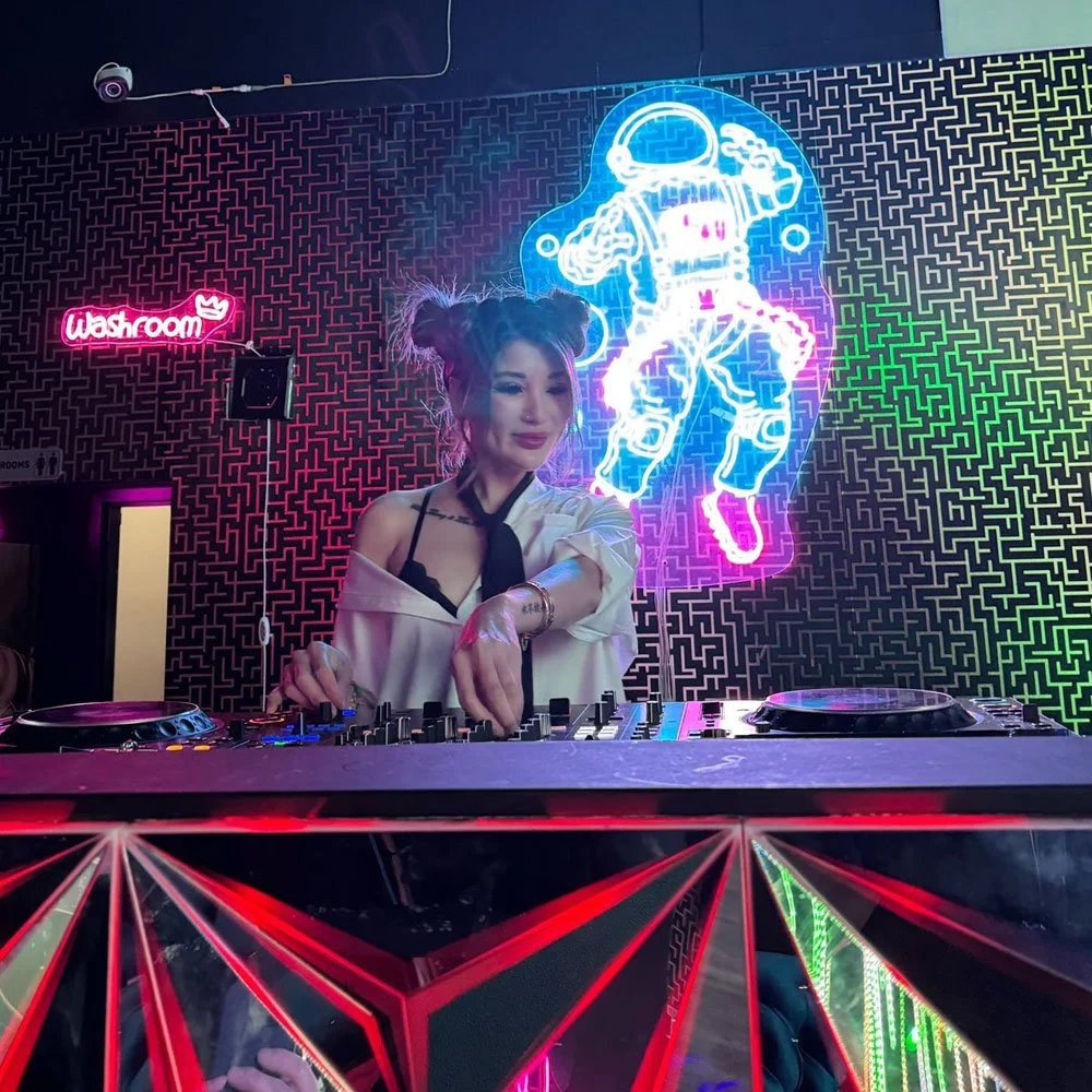 BSMT DJ TINA Vietnamese DJ Edmonton 2.jpg