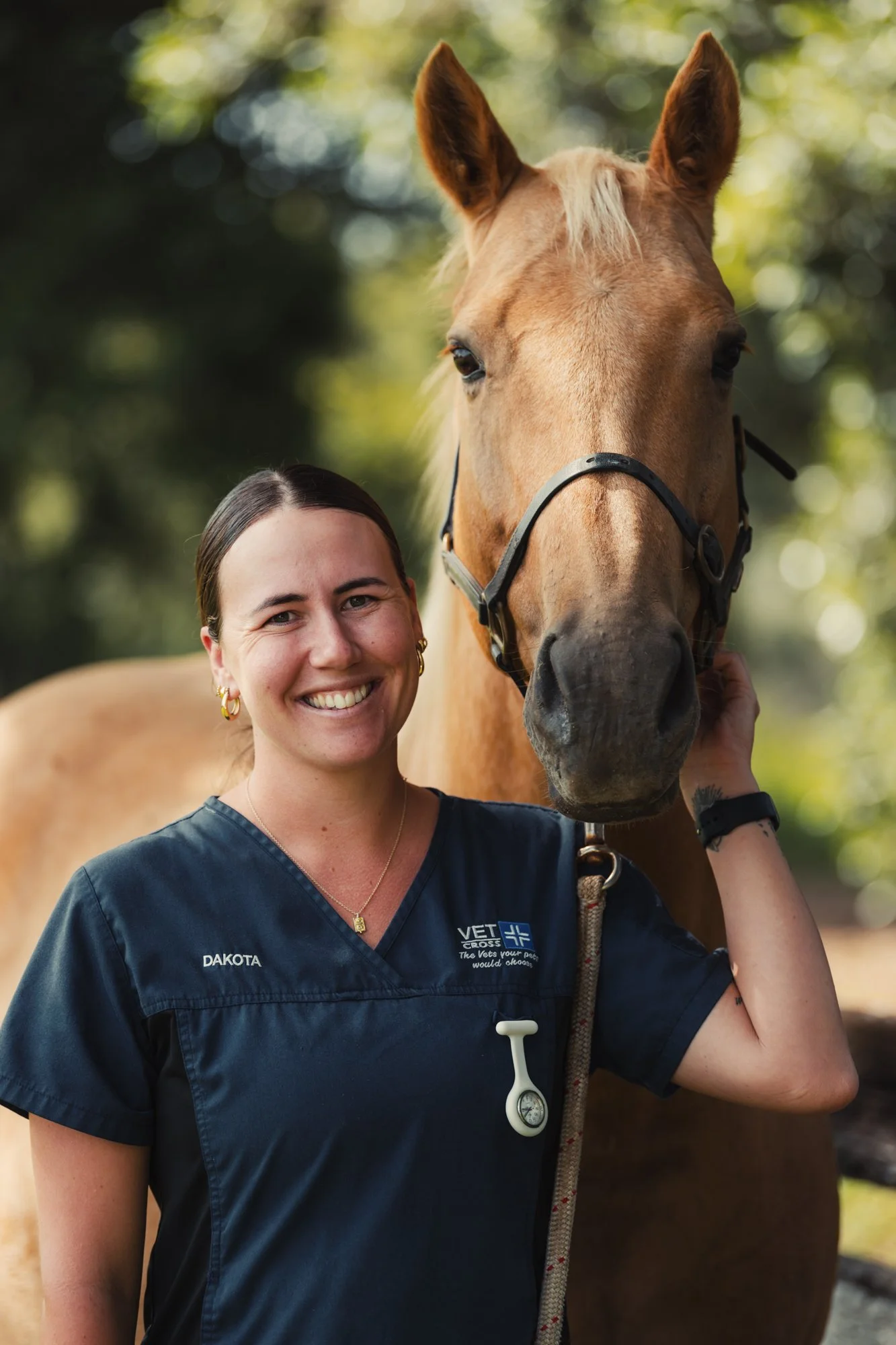 Vet Cross - Gin Gin - Web - 76.jpg