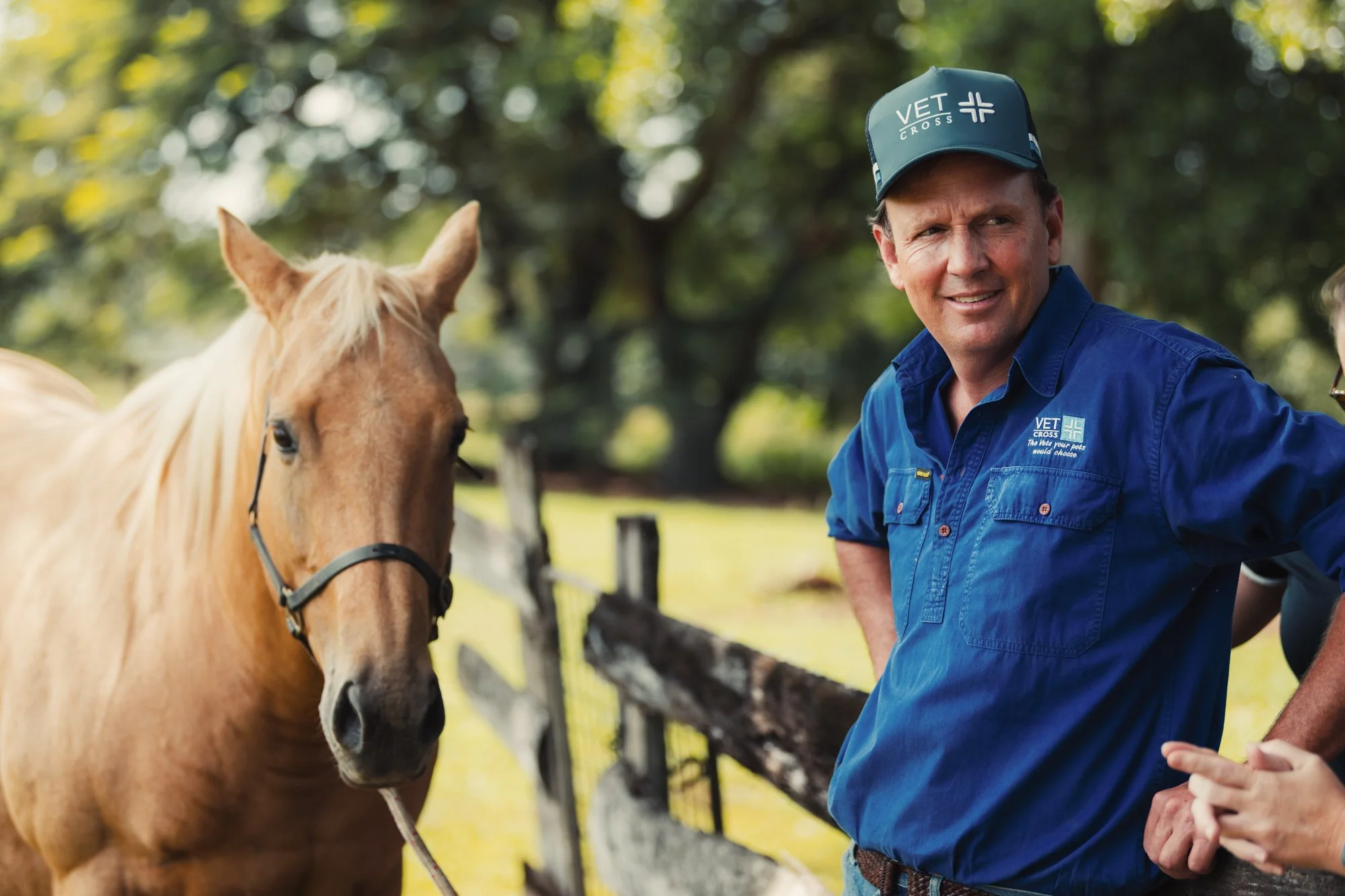 Vet Cross - Gin Gin - Web - 87.jpg