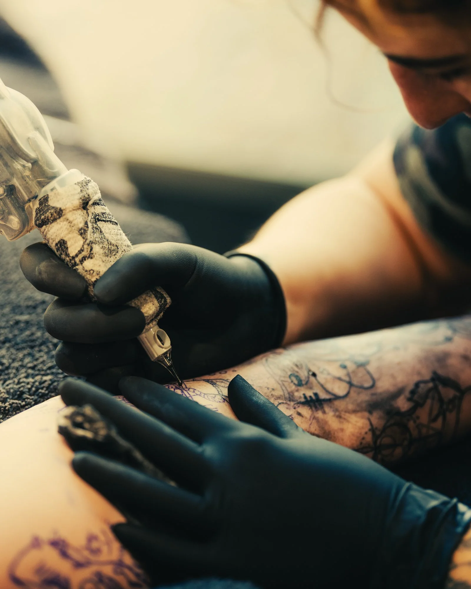 CHRIS SWEETAPPLE - Carla Tattoo - 9.jpg