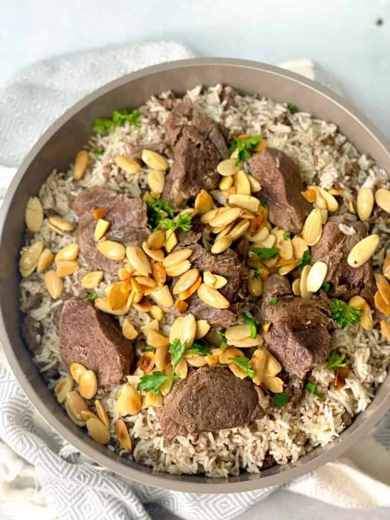 Mansaf, maqloubeh et grands plats de riz : la générosité en plat principal