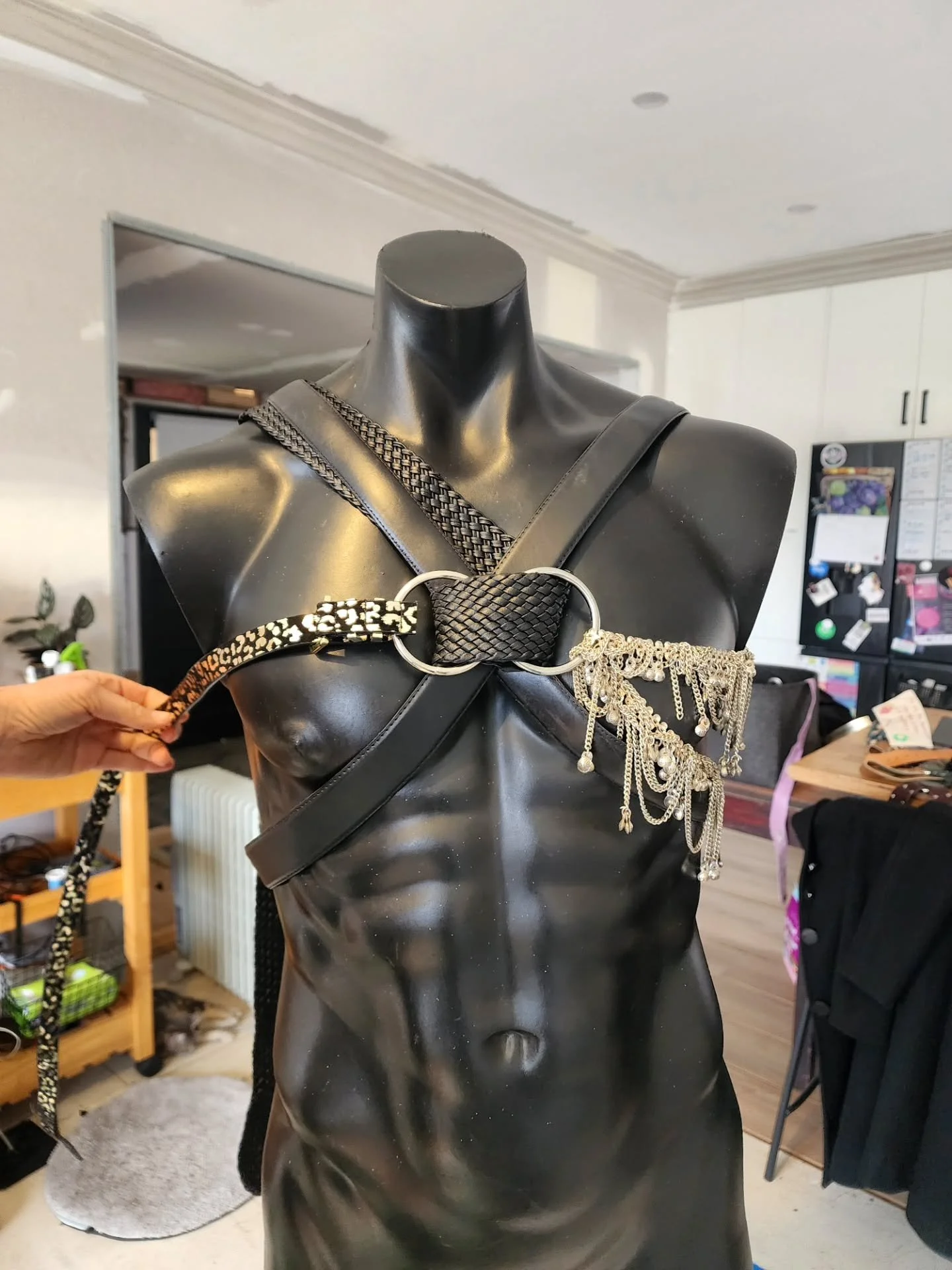 Play time ✨️ unapologetically over the top 

With the stunning @koshka_katpengelly