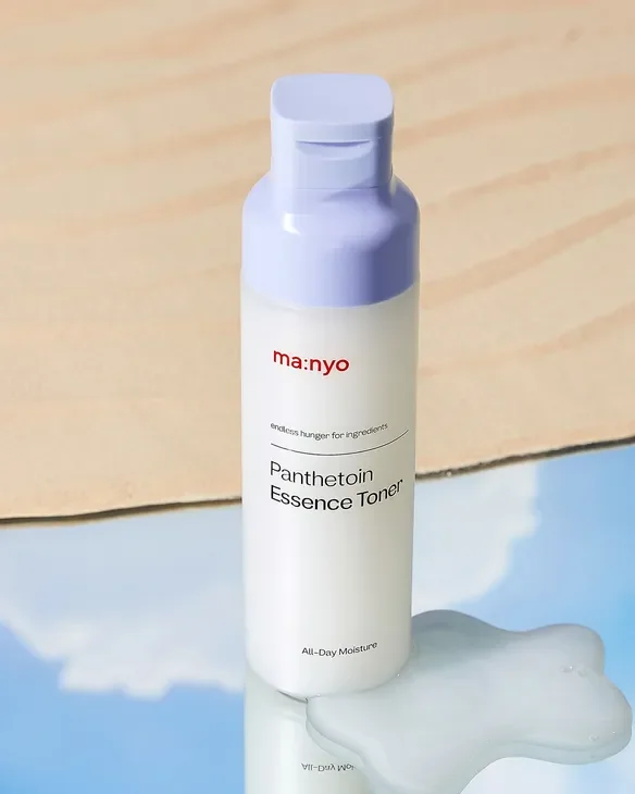 ma:nyo Panthetoin Essence Toner