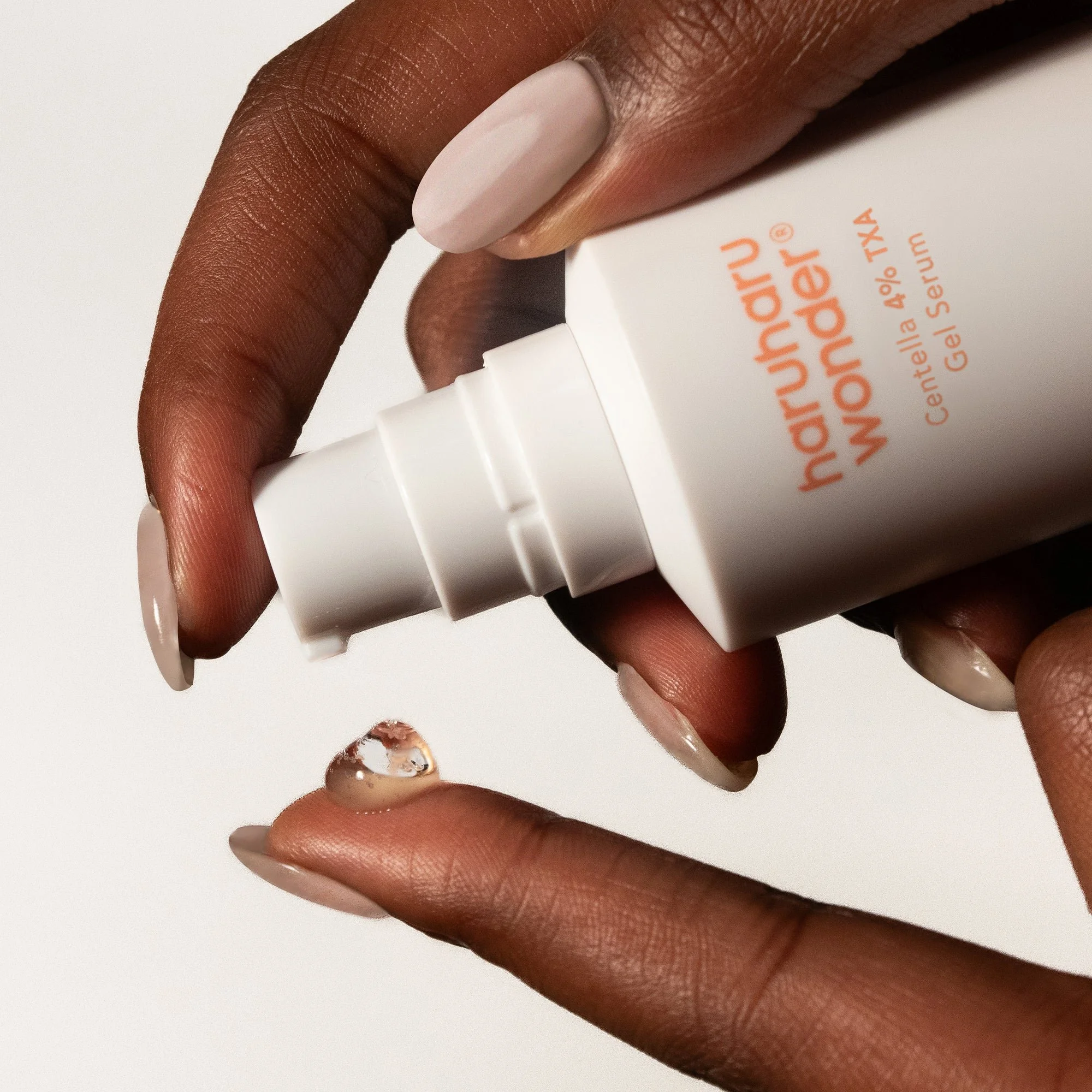 Haruharu WONDER Centella 4% TXA Gel Serum