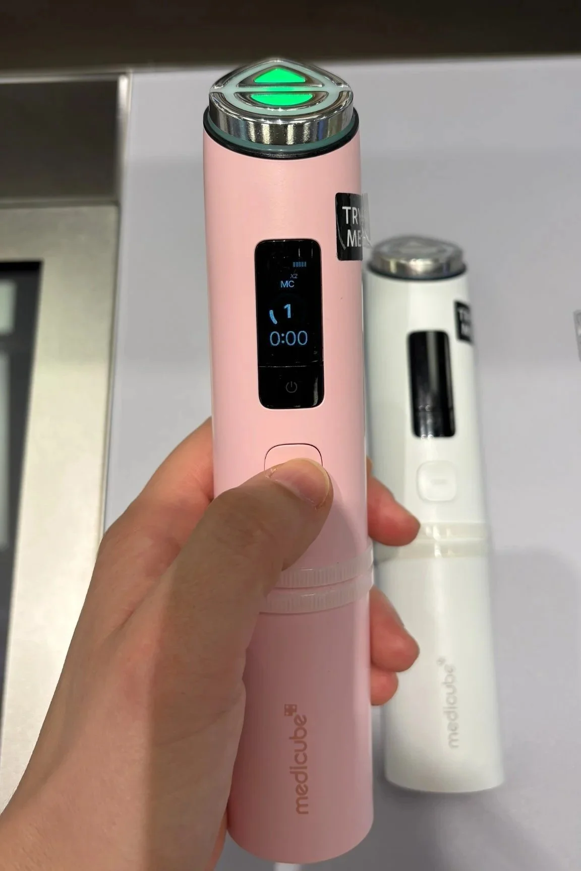 How to Use the Medicube Booster Pro X2 Microcurrent Mode