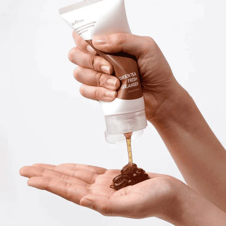 Isntree Green Tea Fresh Cleanser