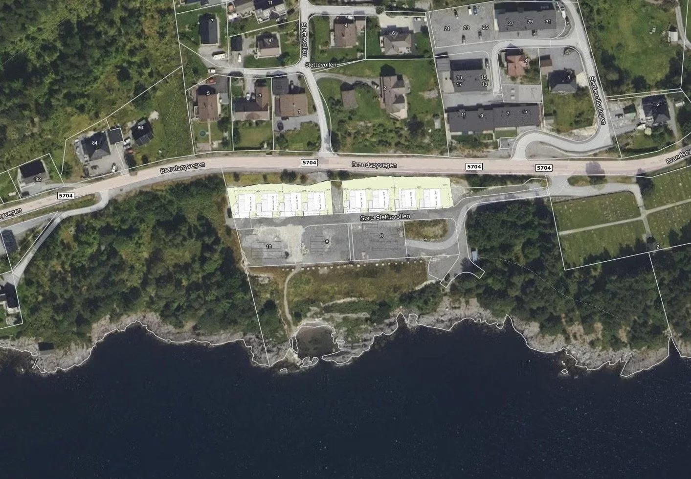 Dvregsdal sunde brandsoyvegen floro 3.jpg