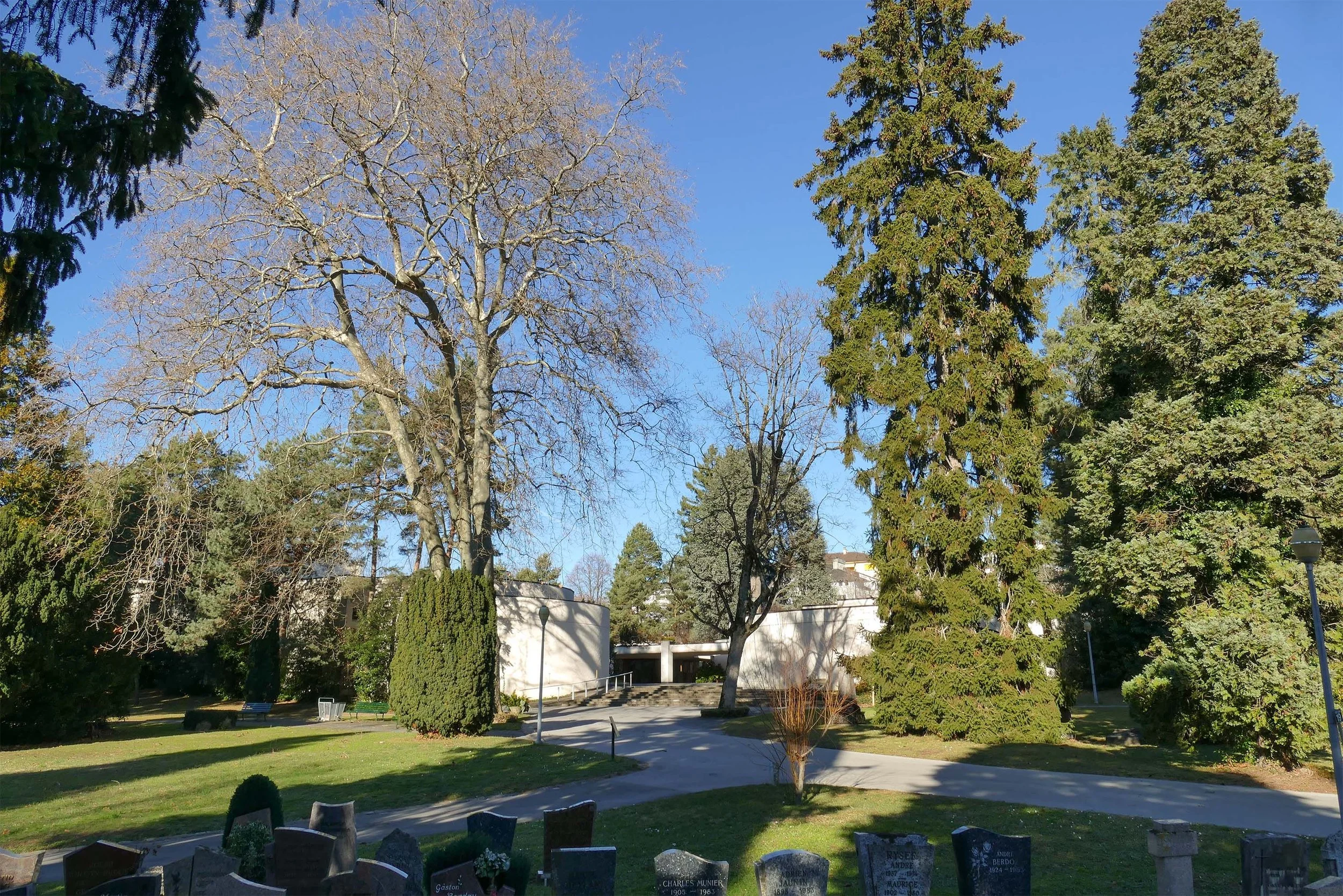 Complexe funeraire le Montoie - Lausanne