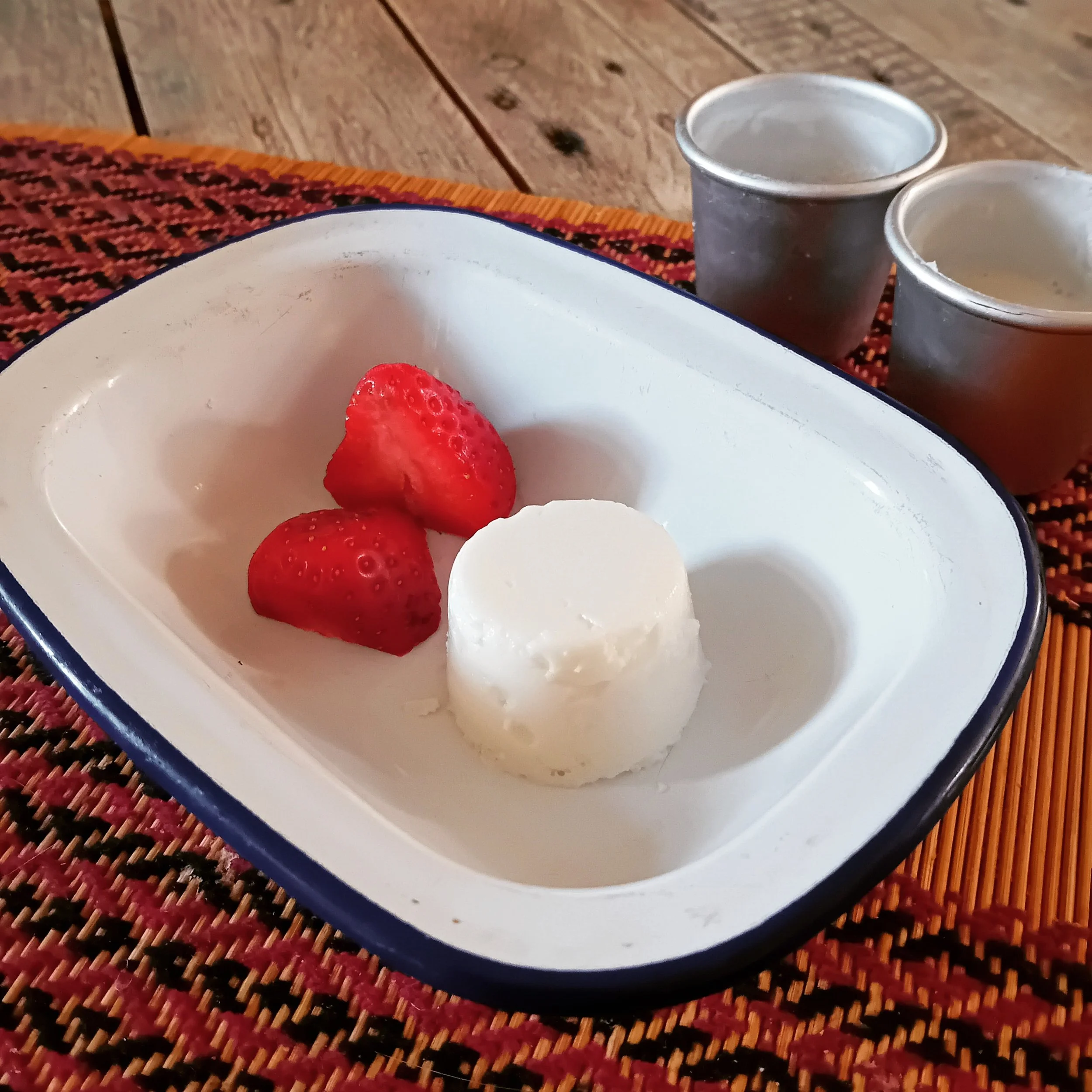 Free-From Friday-
Yoghurt Panna Cotta
(Dairy &amp; Egg-Free - Contains Soya)

Finding a dessert that is suitable for young children, low in added sugar, and free from both dairy and egg can be challenging. This simple yoghurt panna cotta is a great o