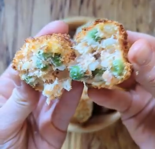 Salmon and Pea Croquettes 🐠🐟