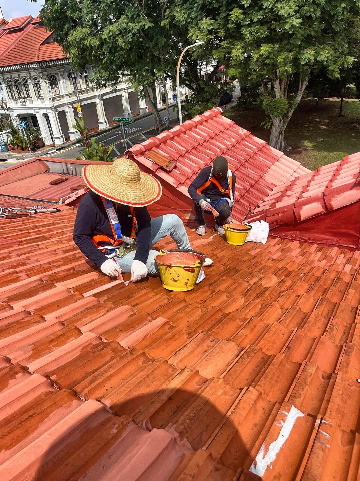 Roof Tiles Repair paint9.jpg