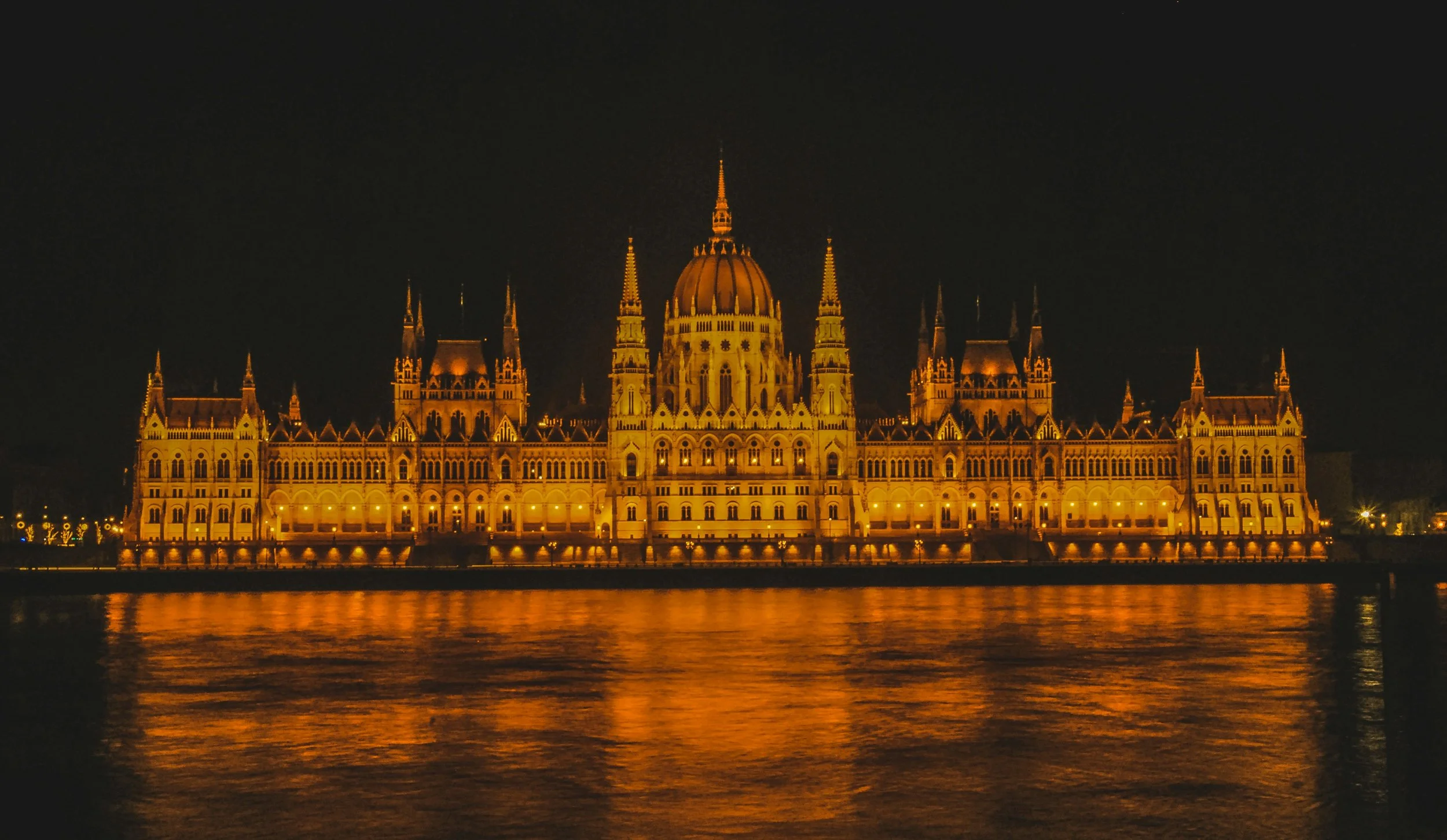dan-novac-KFjZByheKT4-unsplash.jpg