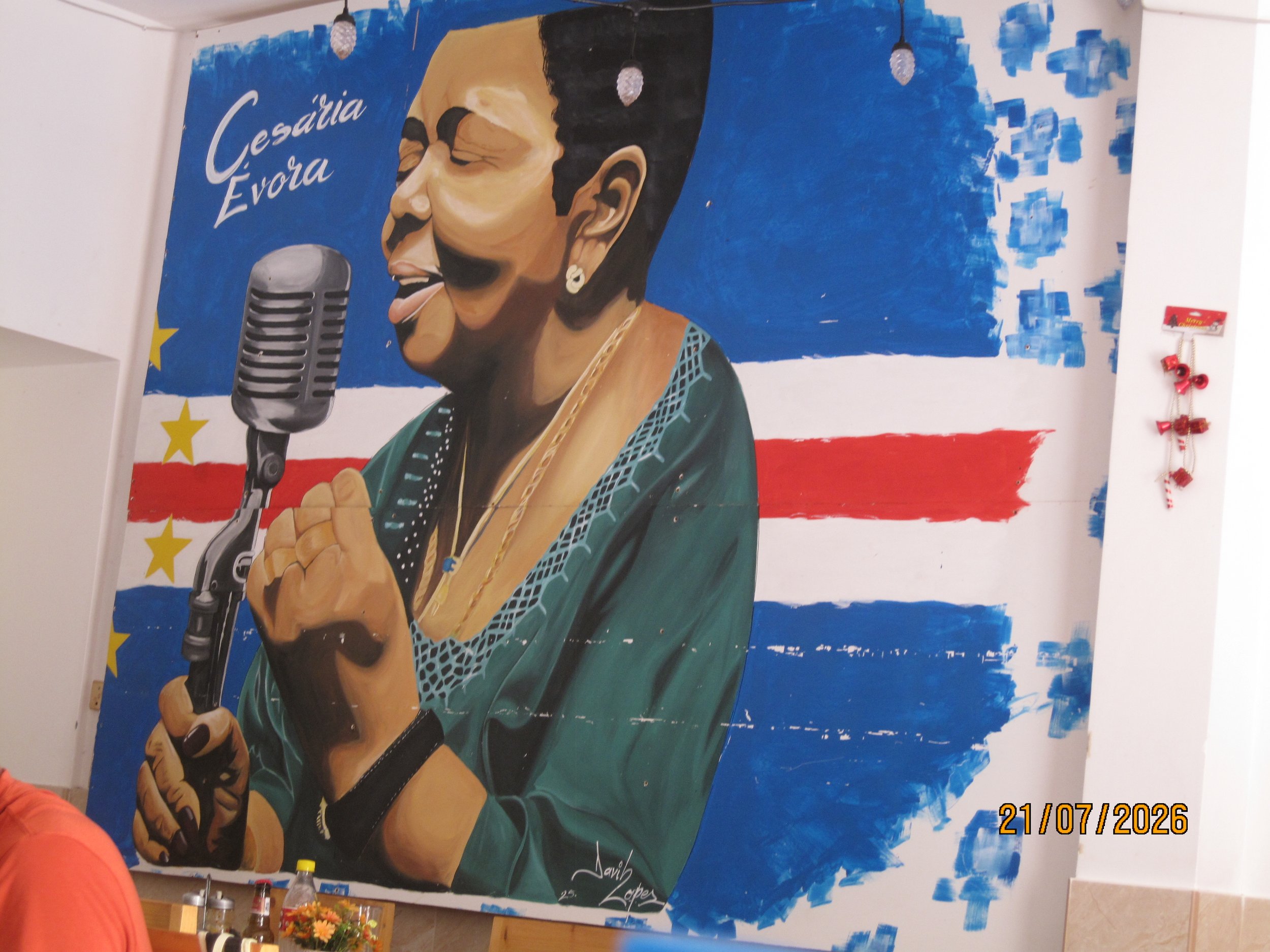 Vægmaleri af Cesaria Evora i Mindelo på São Vicente (Kap Verde)