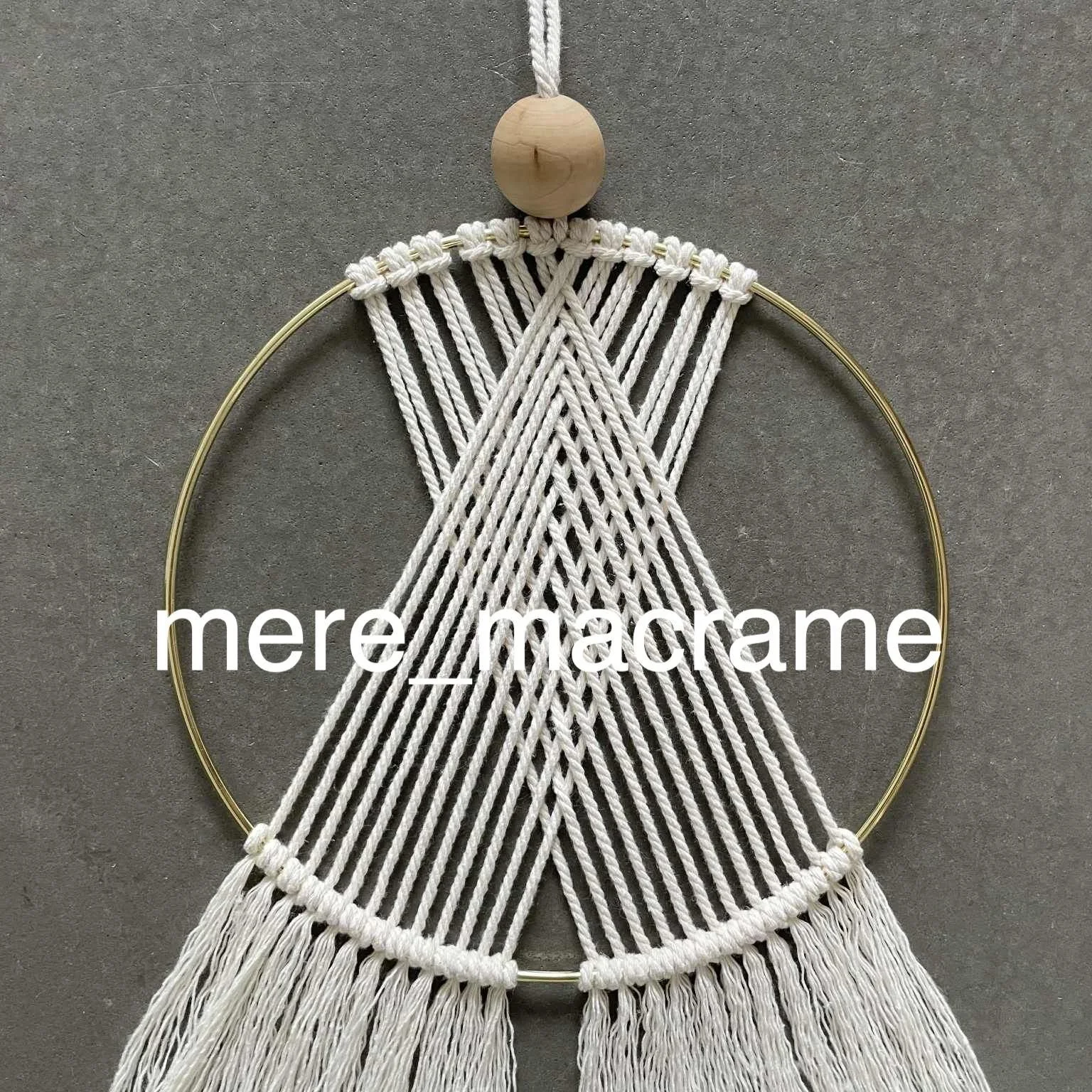 M&oslash;d mere_macrame p&aring; DESIGNKRAFT l&oslash;rdag 4/10

Christina &Oslash;sterg&aring;rd Jensen skaber moderne macram&eacute;-v&aelig;rker med udgangspunkt i klassisk h&aring;ndv&aelig;rk. Hvert oph&aelig;ng er bygget op omkring simple, men 