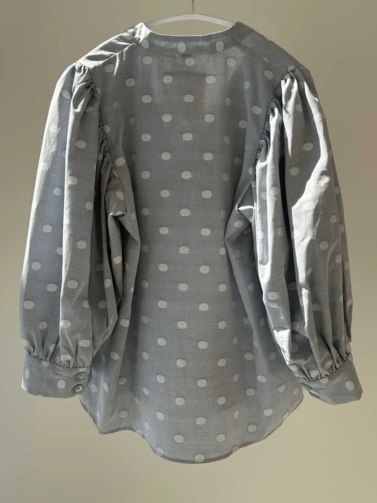 amoode-blue-dot-volume-shirt.jpg
