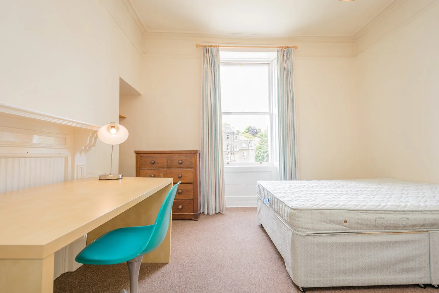 18 Park Street - 2nd Floor Flat-3.jpg