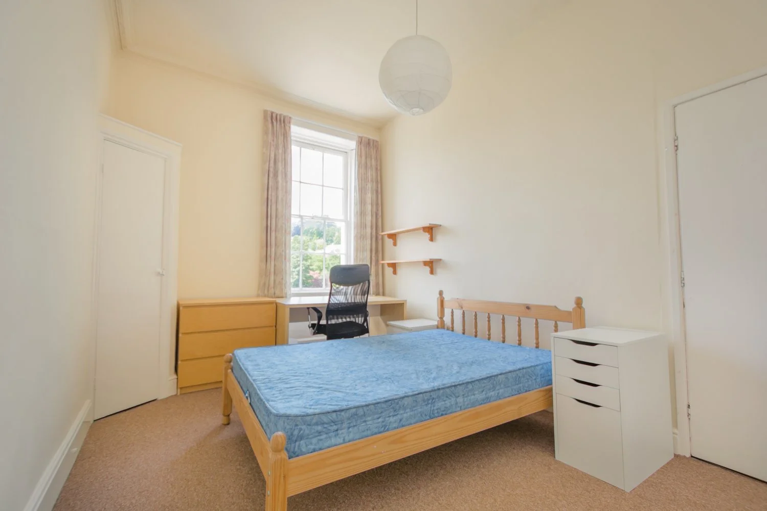 18 Park Street - 2nd Floor Flat-11.jpg
