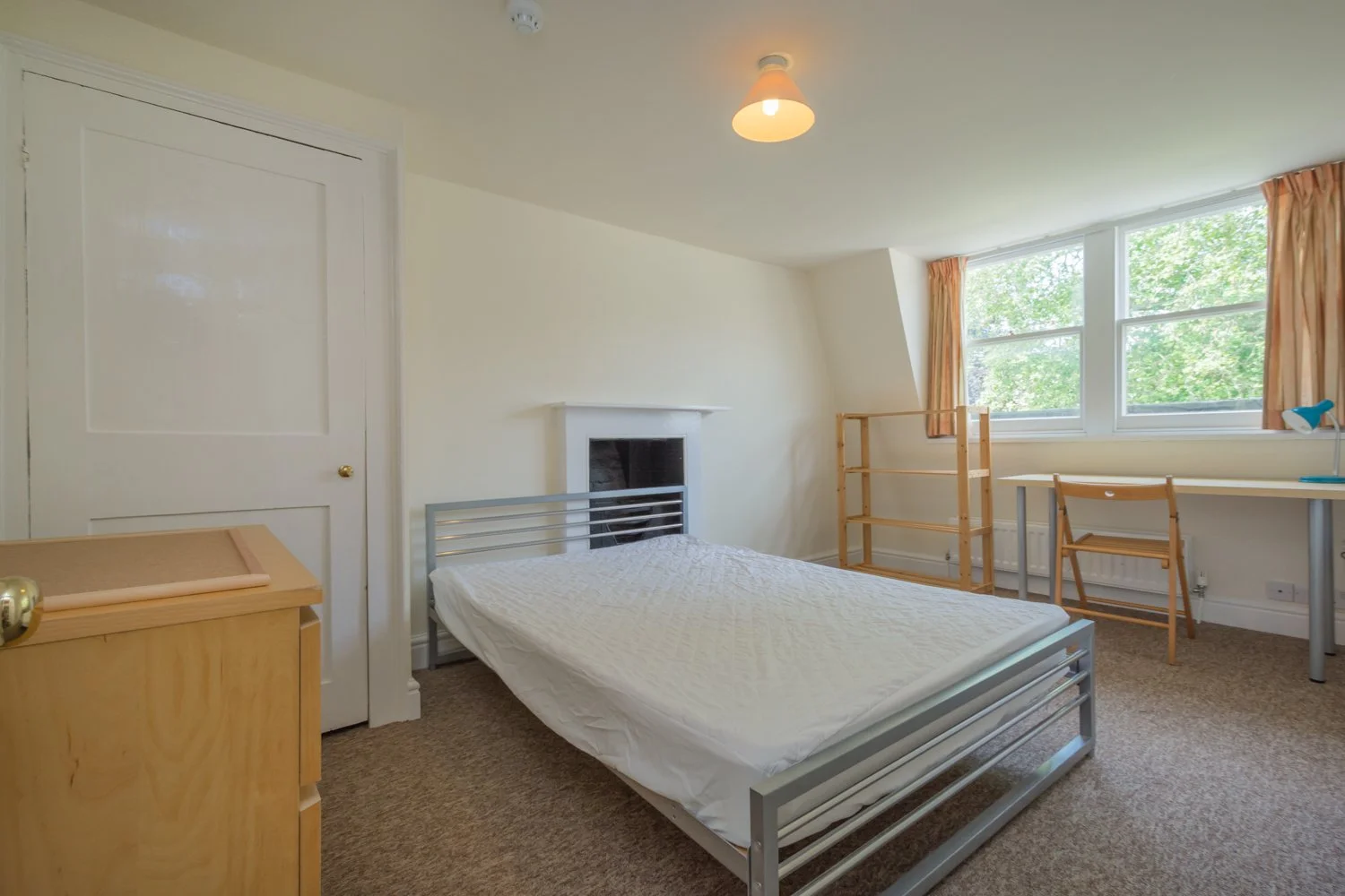 39 St James Square Maisonette-6.jpg
