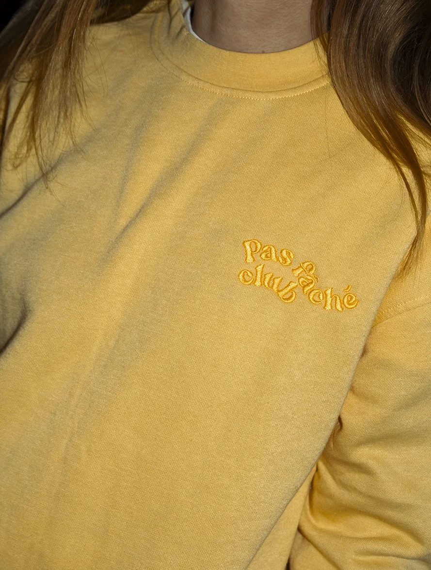 pas fâché sweat 25.jpg