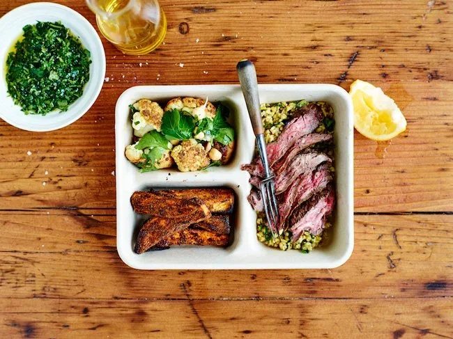 farmerJ+steak+tray+(1)+2-1.webp
