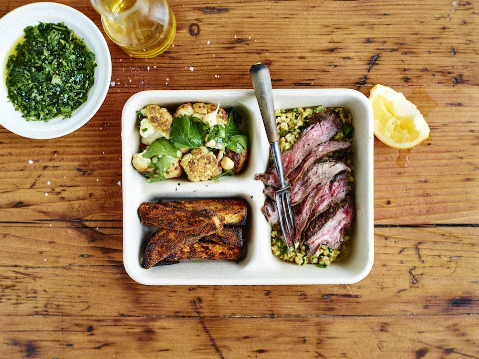 farmerJ+steak+tray+(1)+2.webp