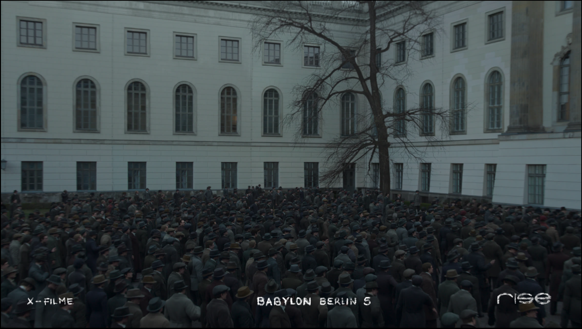 Digital matte painting and 2.5D projection setup.