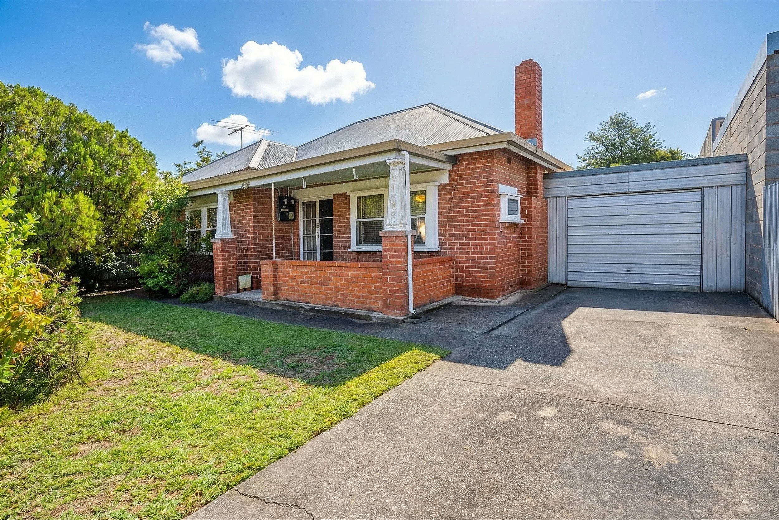 1063 Mate Street North Albury NSW 2640