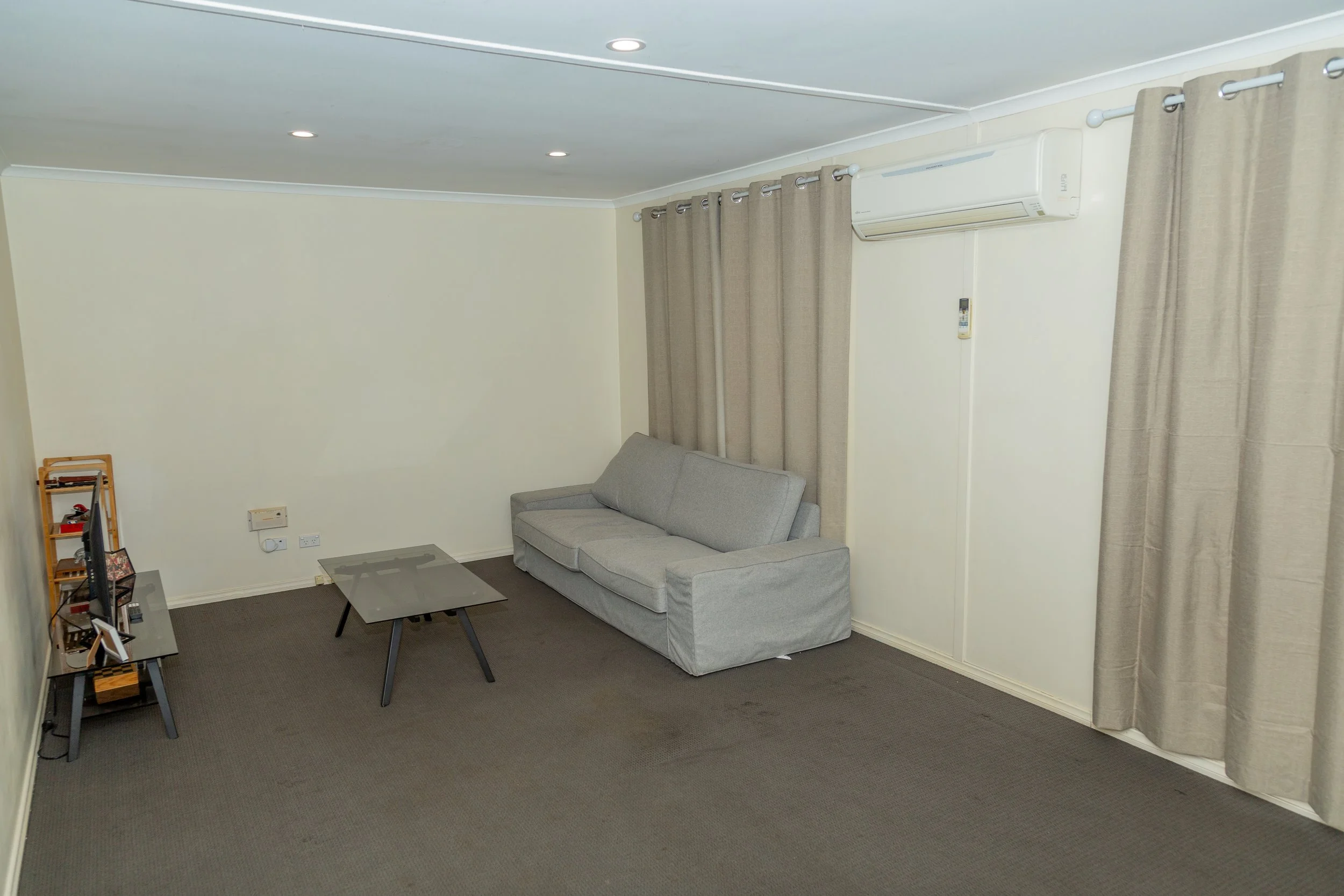 Loungeroom.jpg