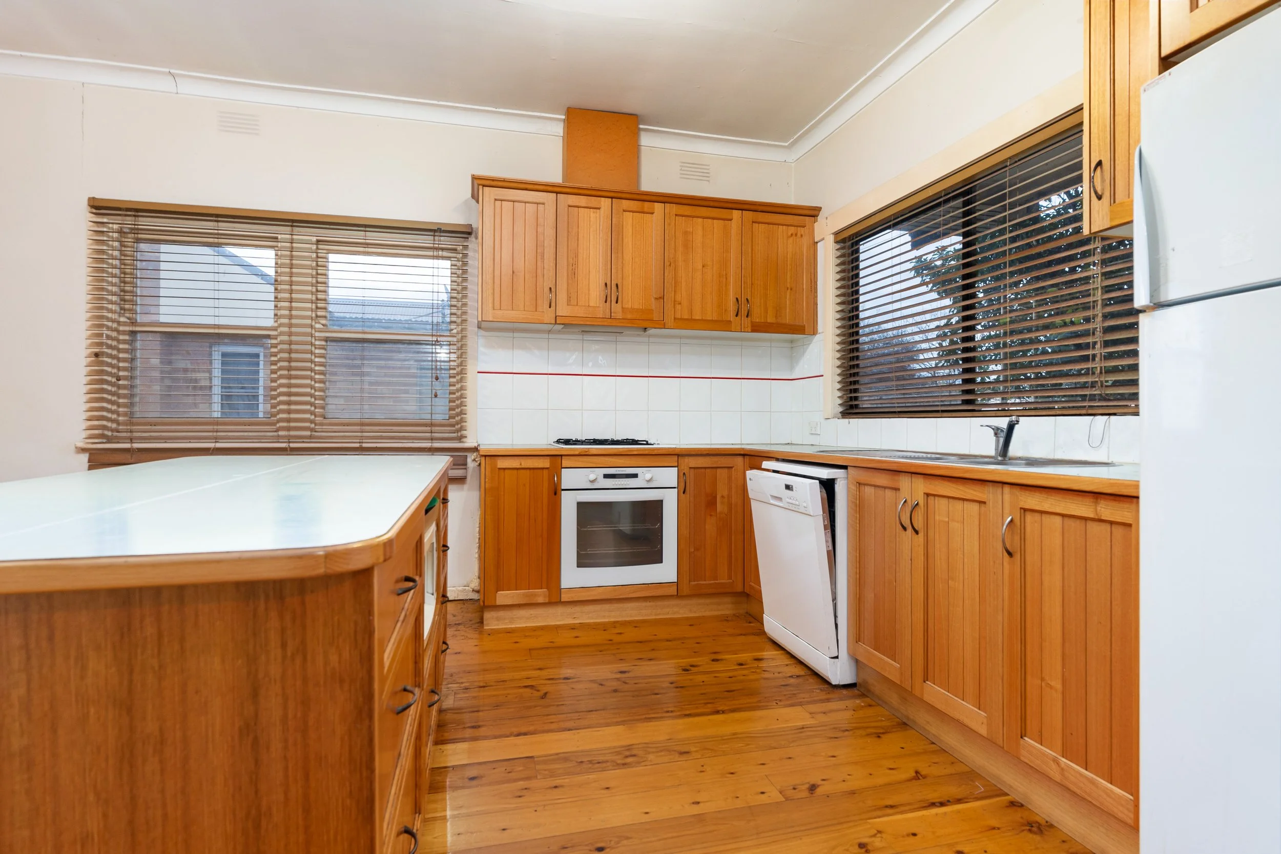 c - kitchen 2.jpg