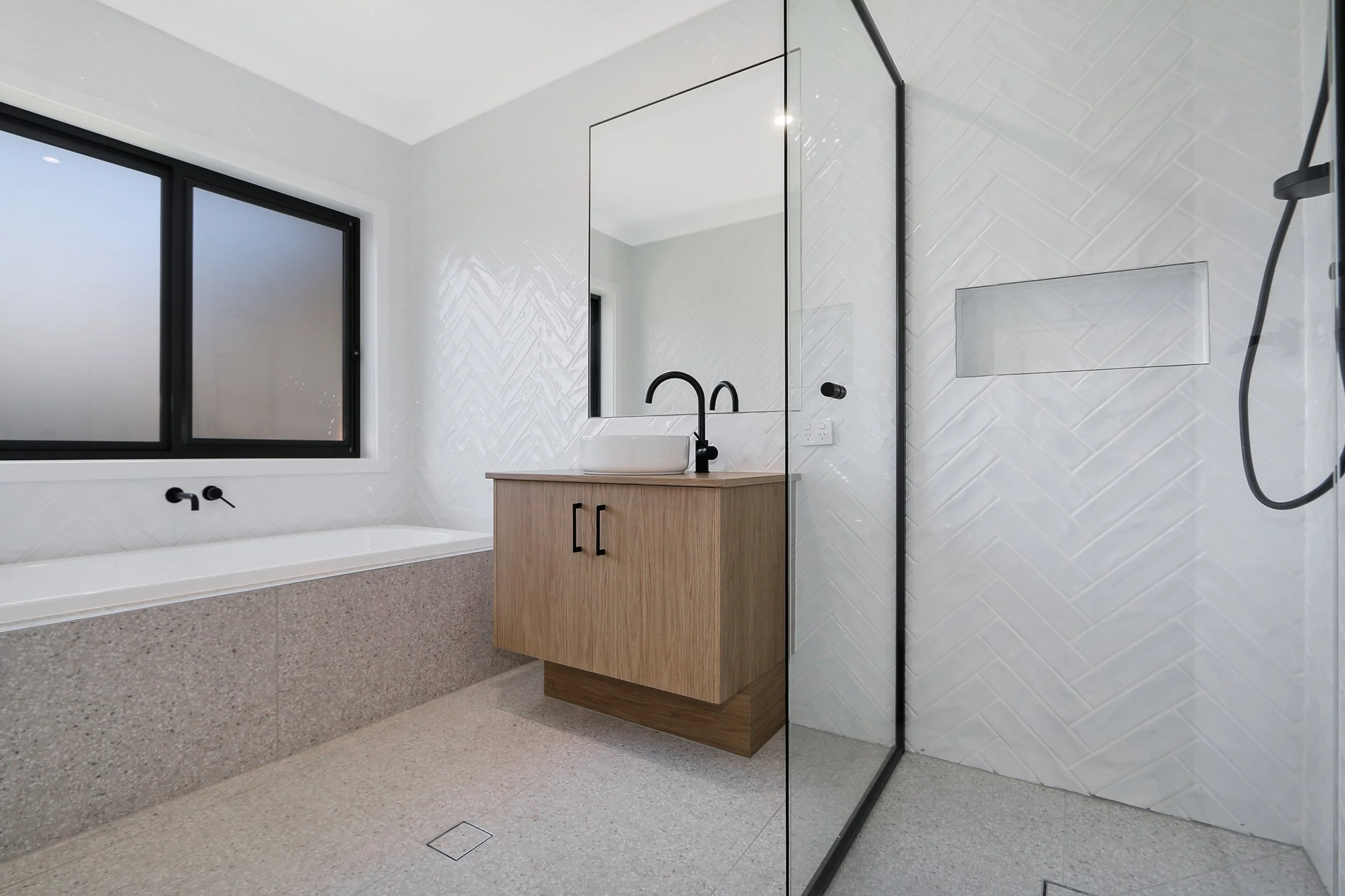 bonnie bathroom.jpg