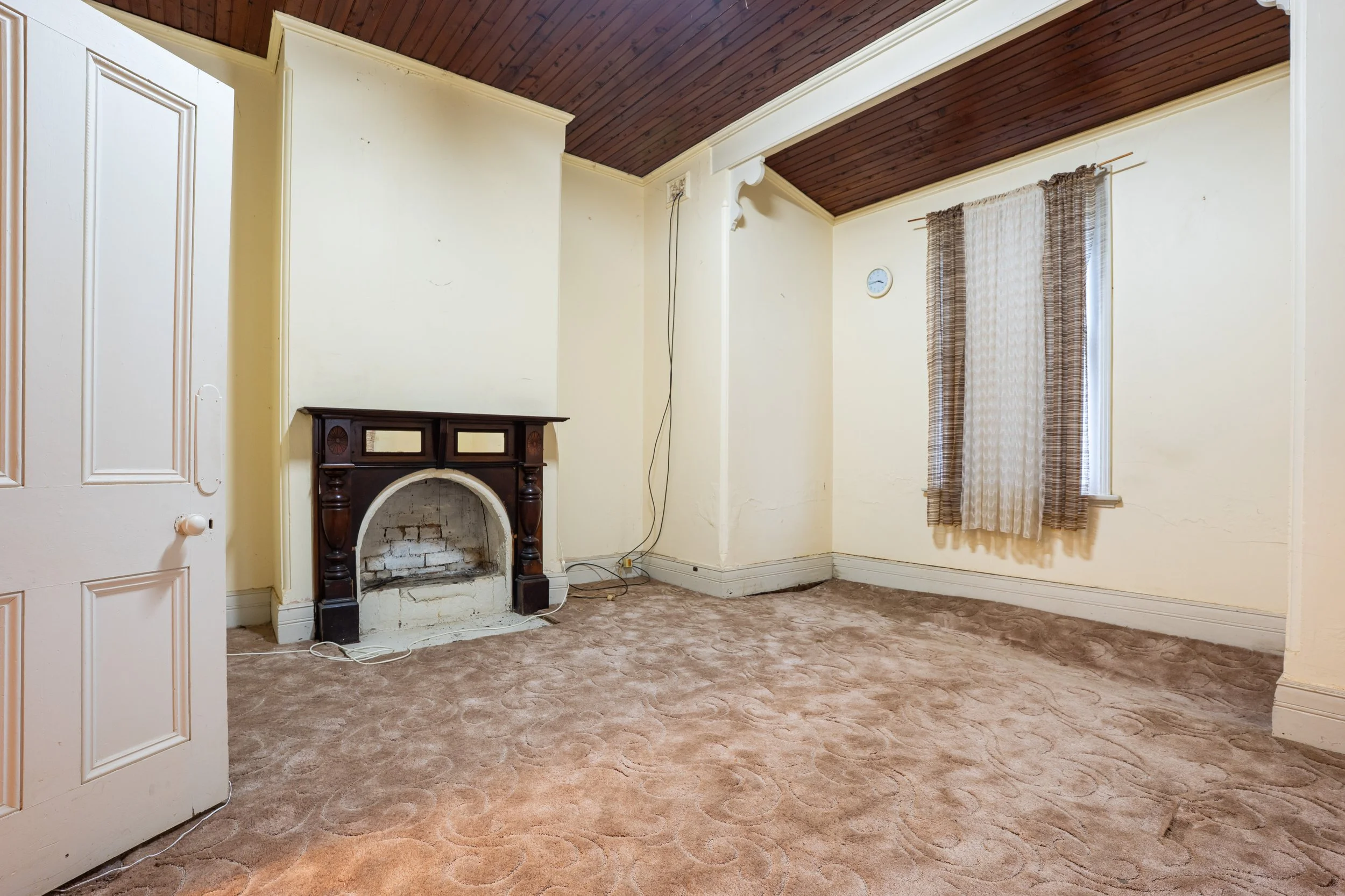 h- bedroom.jpg