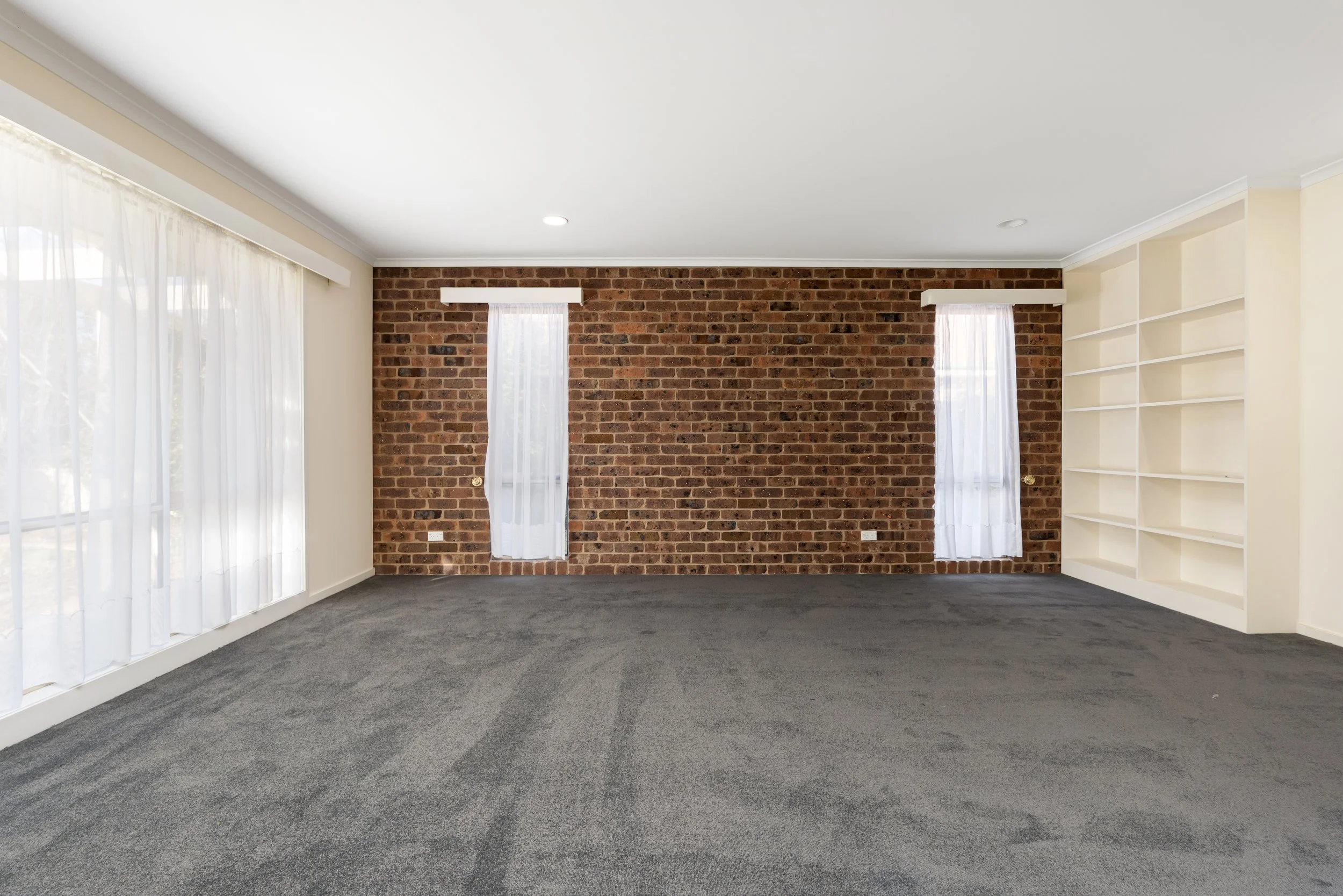 t-formal lounge.jpg