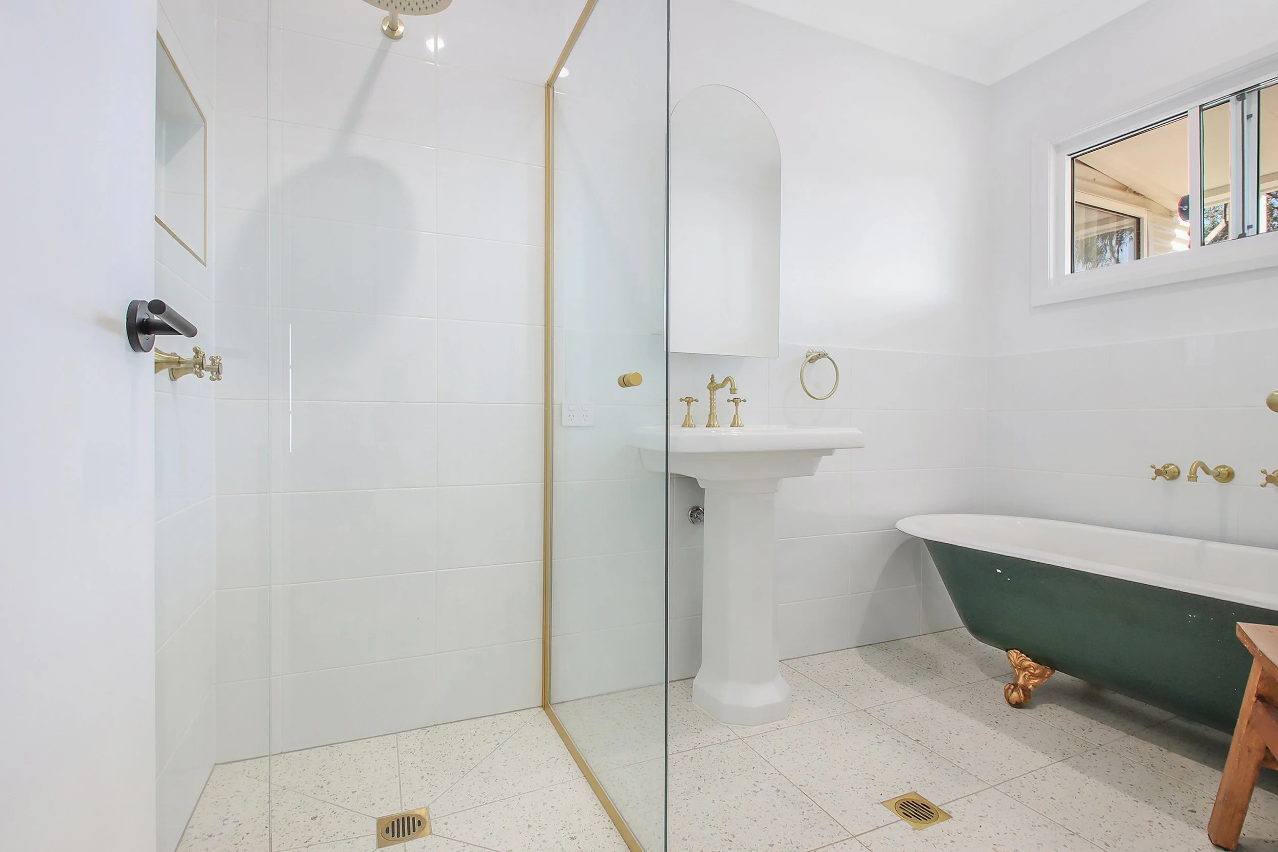 h bathroom.jpg