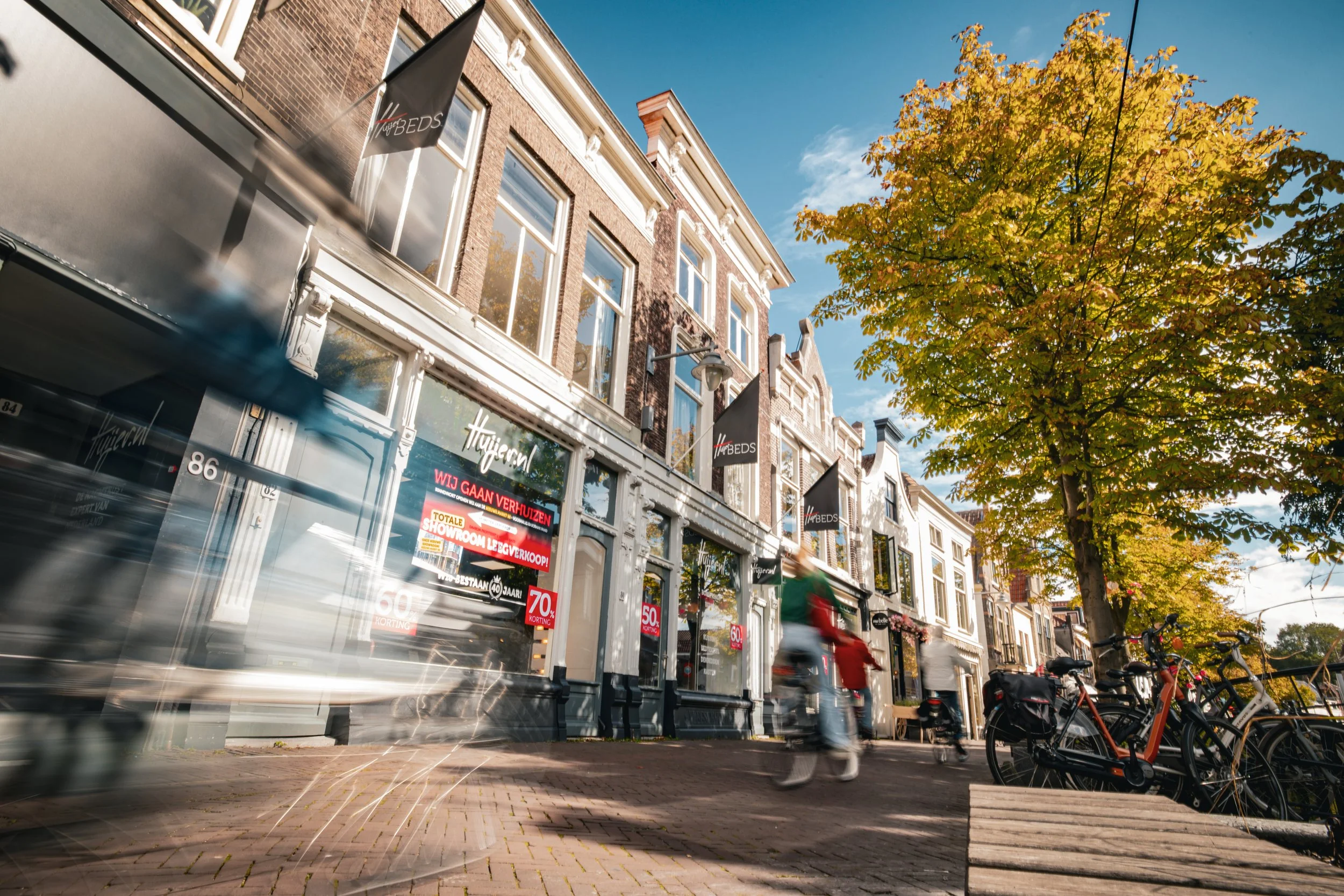 Aankoop winkel- en woonruimte, transformatie naar 3 winkels en 7 appartementen - Zeugstraat 76-82, Gouda