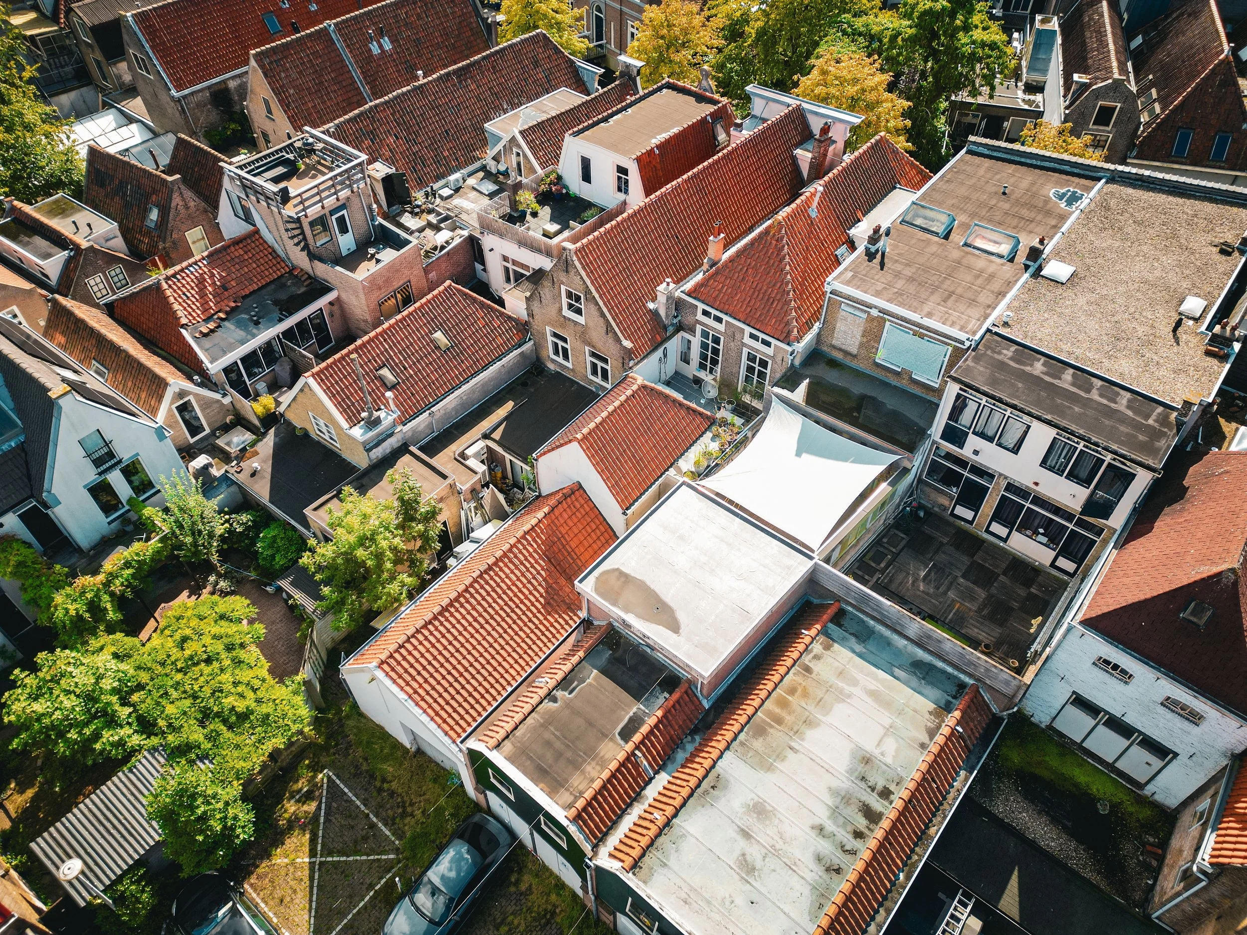 Aankoop winkel- en woonruimte, transformatie naar 3 winkels en 7 appartementen - Zeugstraat 76-82, Gouda