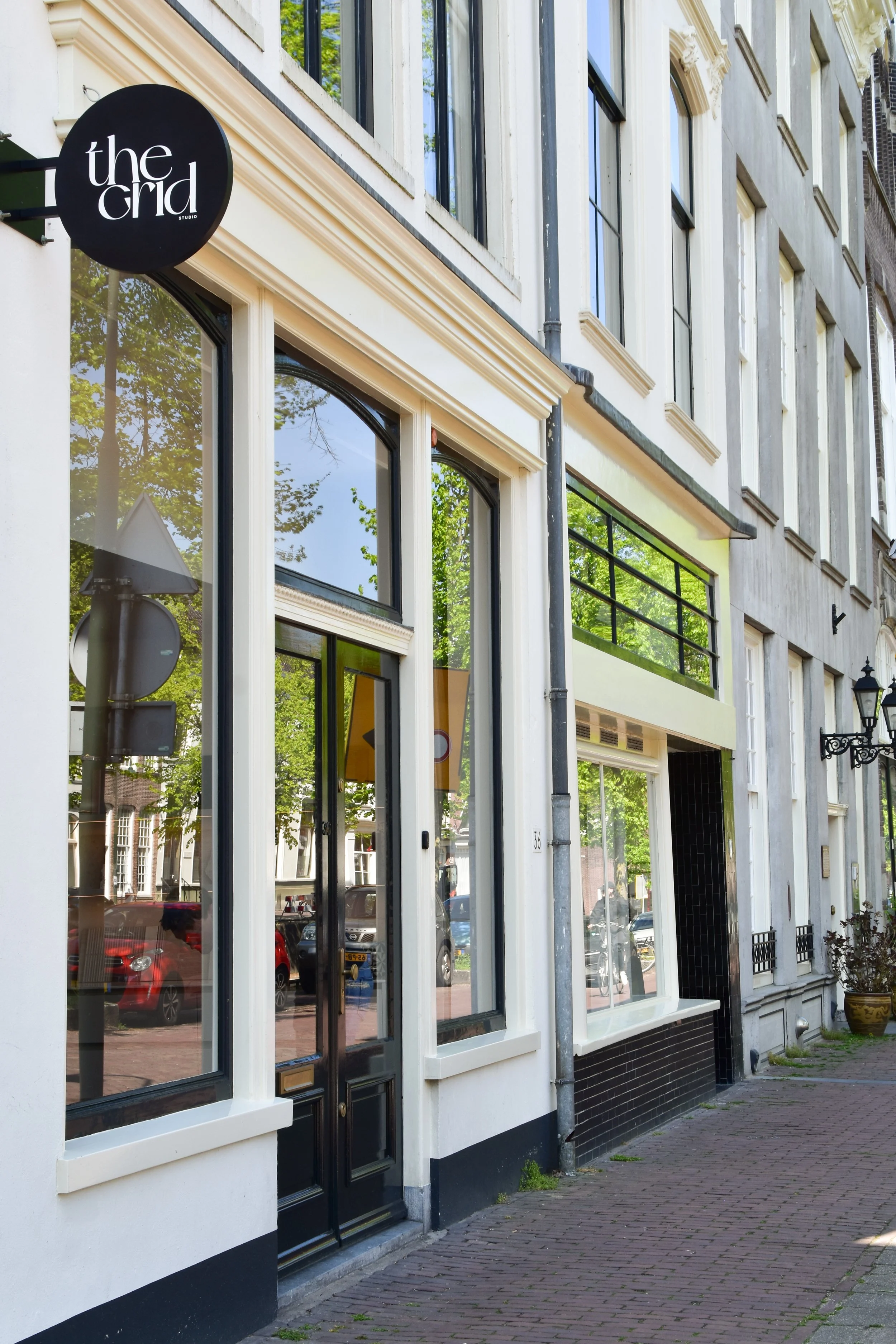 Aankoop commerciële ruimte, transformatie naar kantoor en appartement - Westhaven 36, Gouda