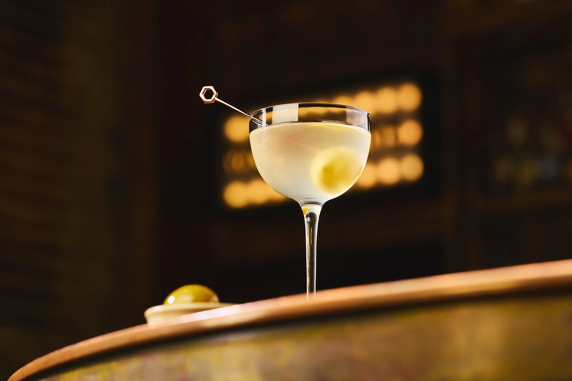 HOUSE-MARTINI-BONE-DRY-GIN-OLIVES-DYNAMIC-BACK-LIT-LANDSCAPE-ARCHIE-ROSE-LO-RES.jpg
