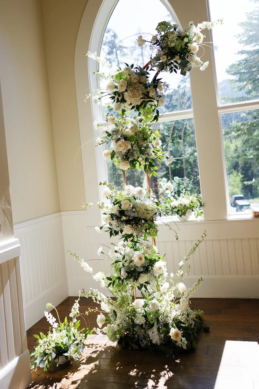 Photo by Lavender & Sage Floral