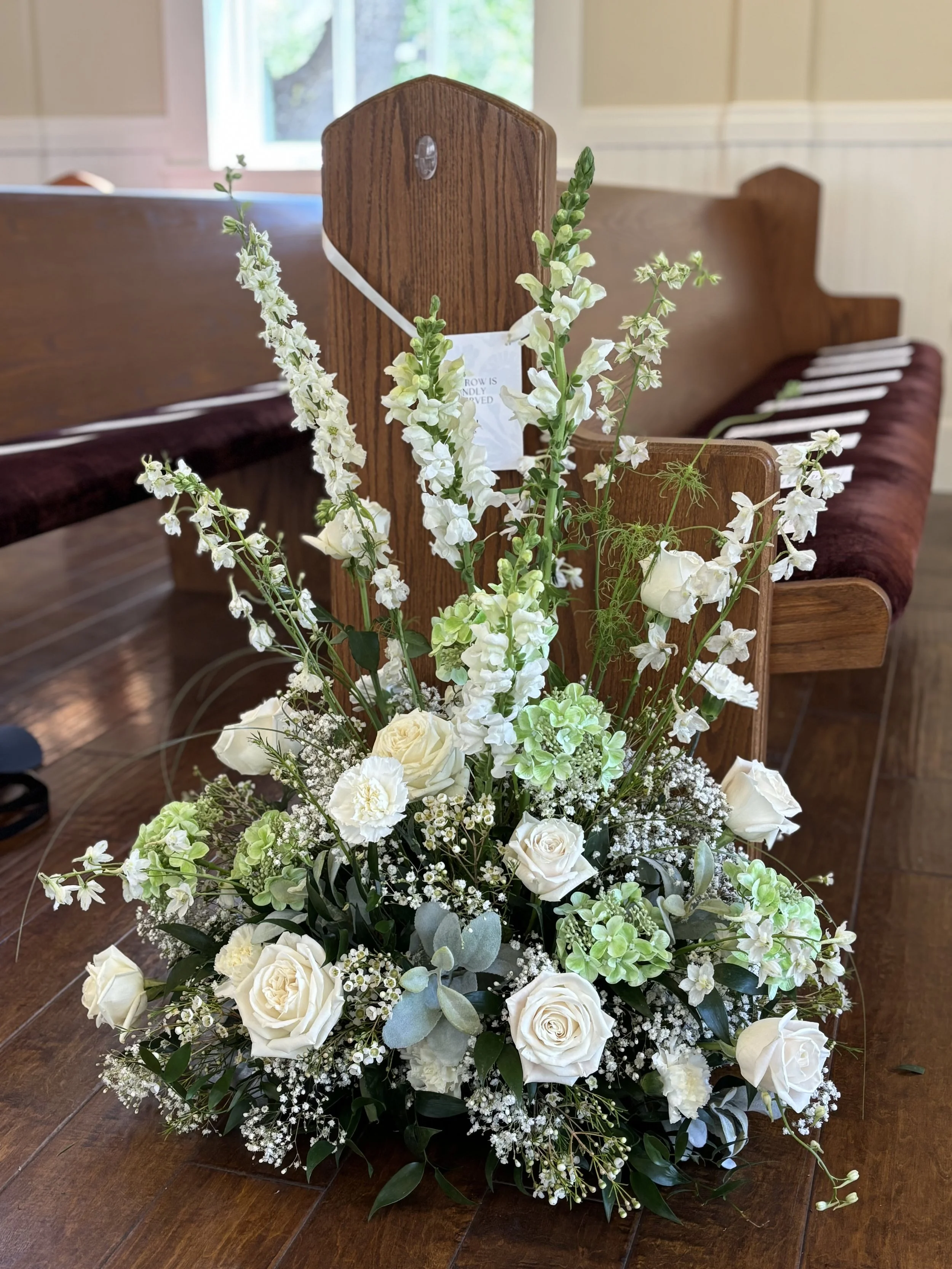 Photo by Lavender & Sage Floral