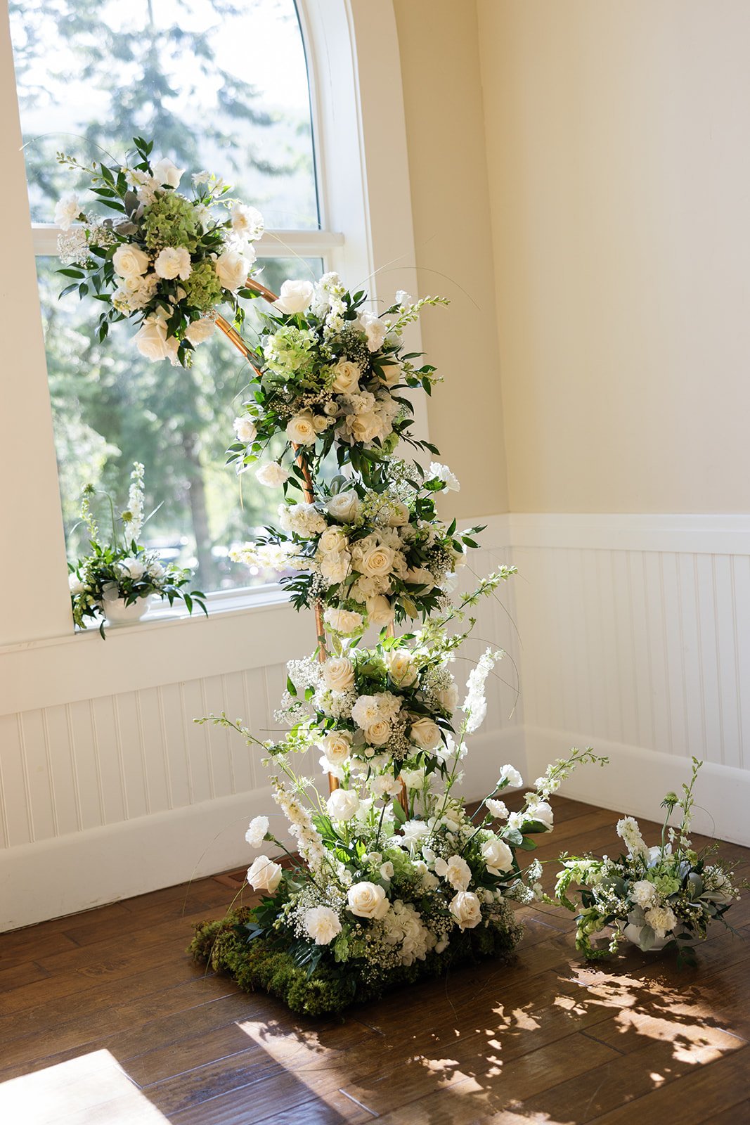 Photo by Lavender & Sage Floral