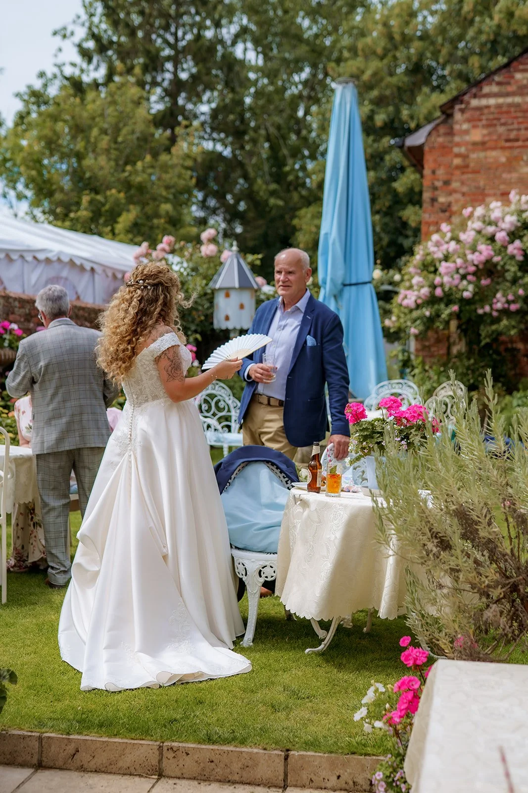 Phil_and_Lou_Wedding_Gabby_Culverwell_Photography-01-221.jpg