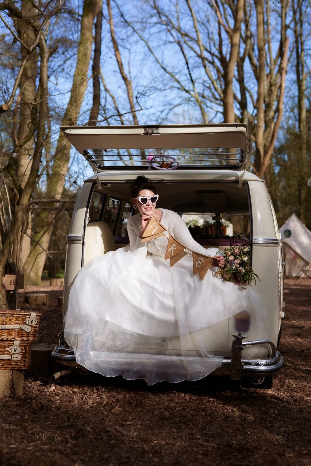 Woodland_Wedding_Buckinghamshire_Gabby_Culverwell_Photography-77.jpg