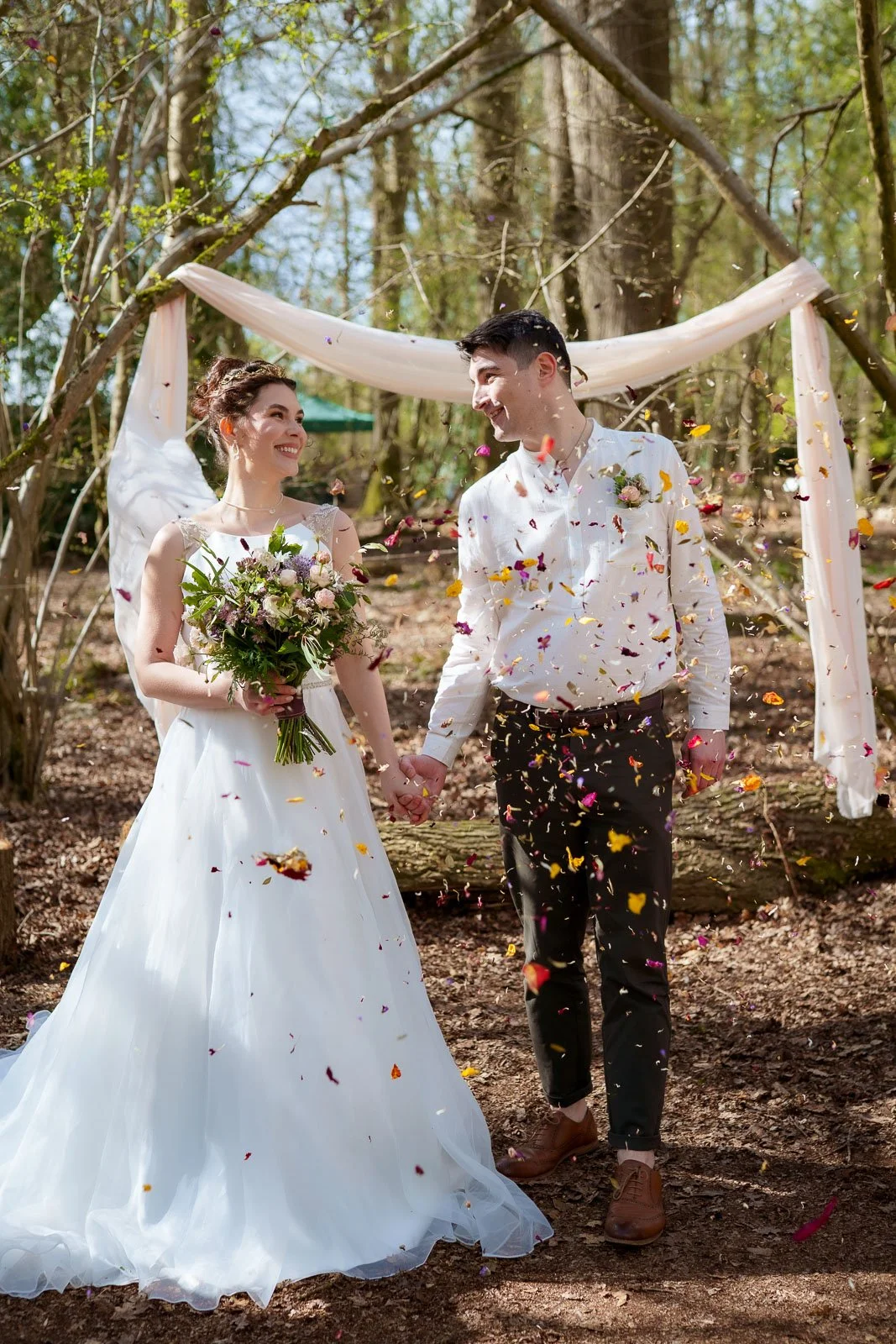 Woodland_Wedding_Buckinghamshire_Gabby_Culverwell_Photography-139.jpg
