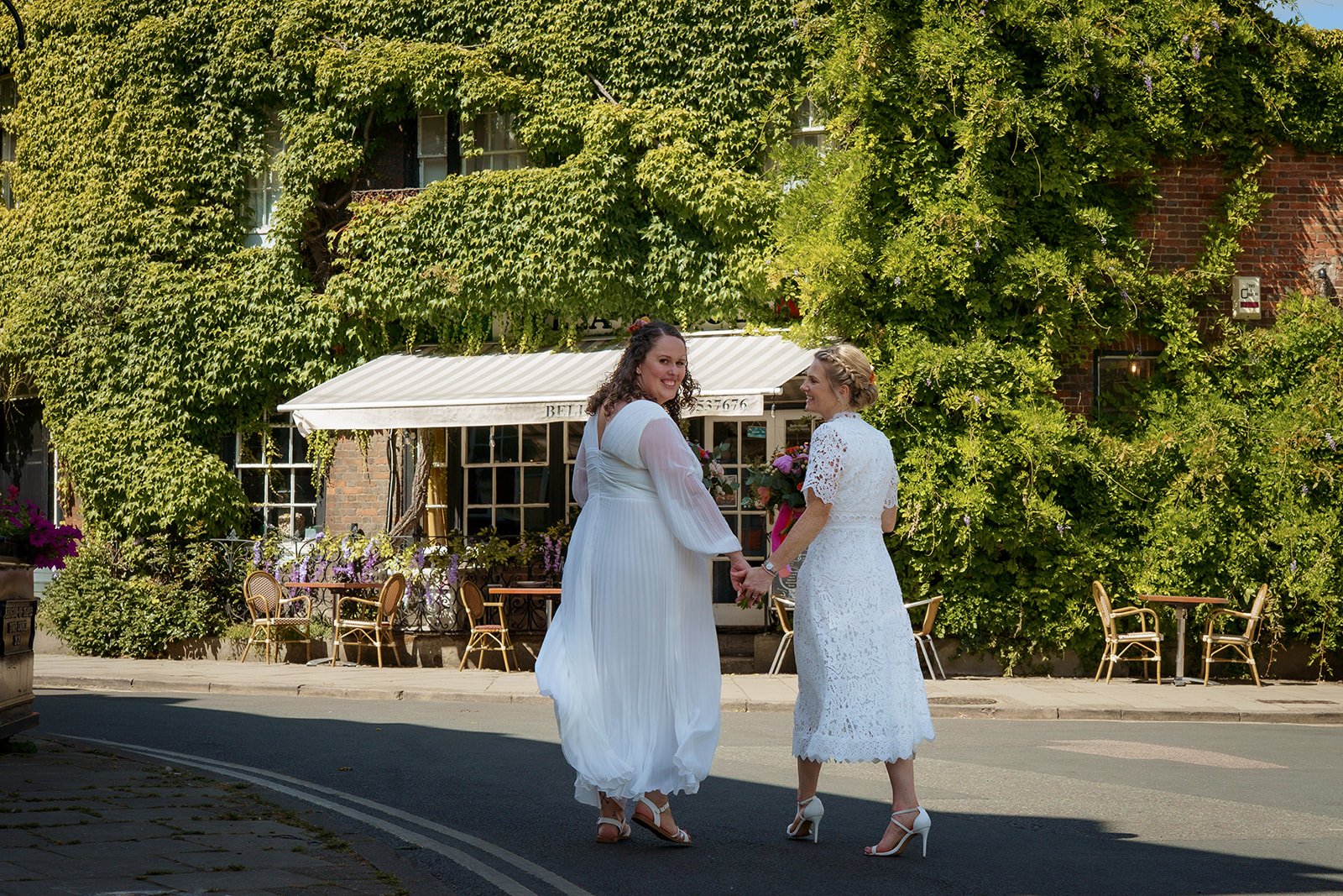 Siobhan_&_Sian gabby_culverwell_photography-_01-229.jpg